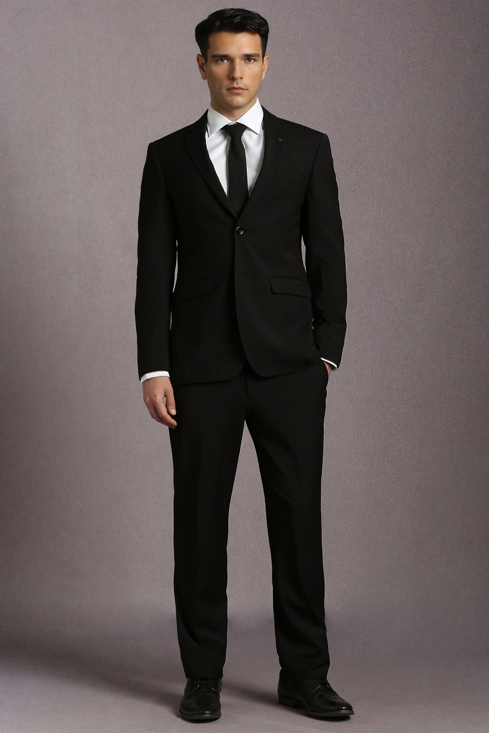 Men Black Solid Formal Two Piece Suit-Black