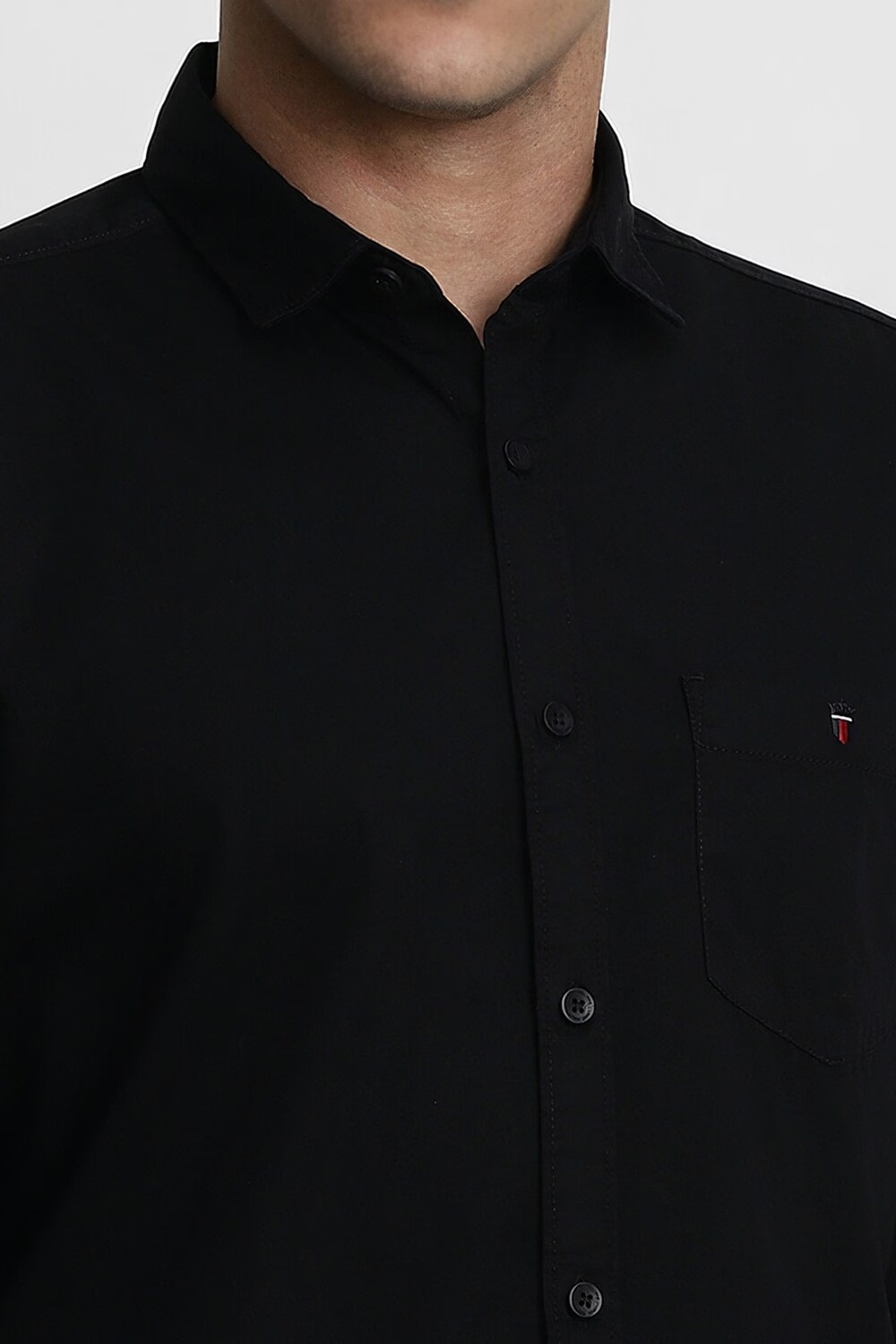 54031-men-black-slim-fit-solid-full-sleeves-casual-shirt-black-1.jpg