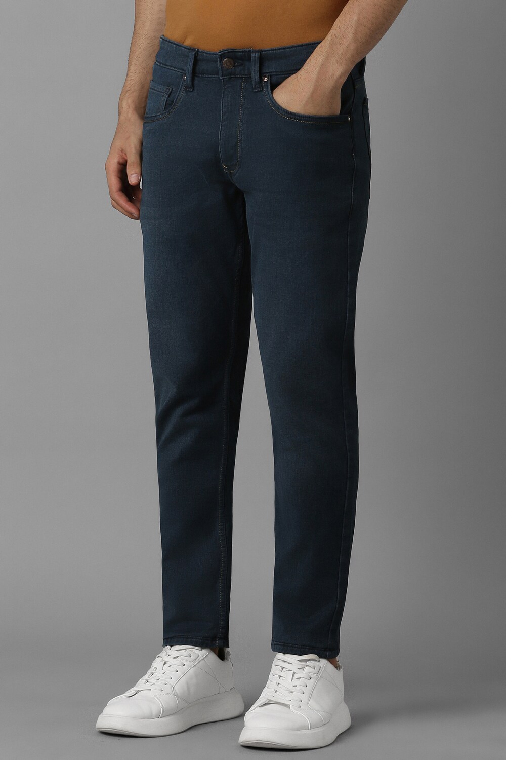 5433-men-navy-dark-smart-fit-jeans-navy-1.jpg