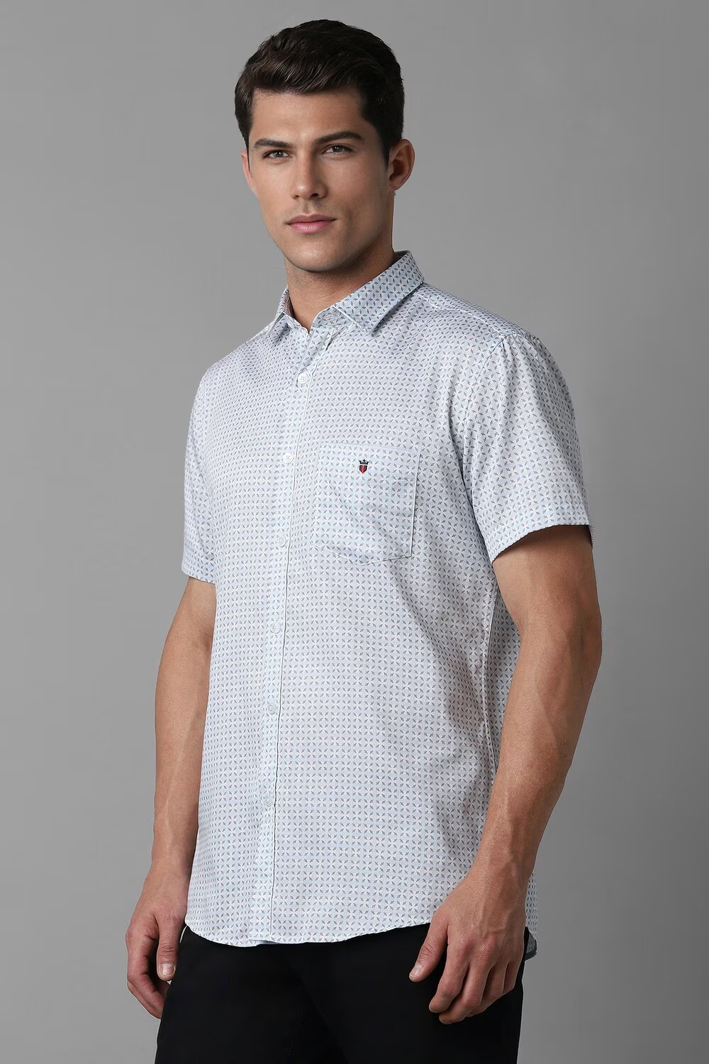 54570-men-blue-slim-fit-print-half-sleeves-casual-shirt-blue-1.jpg