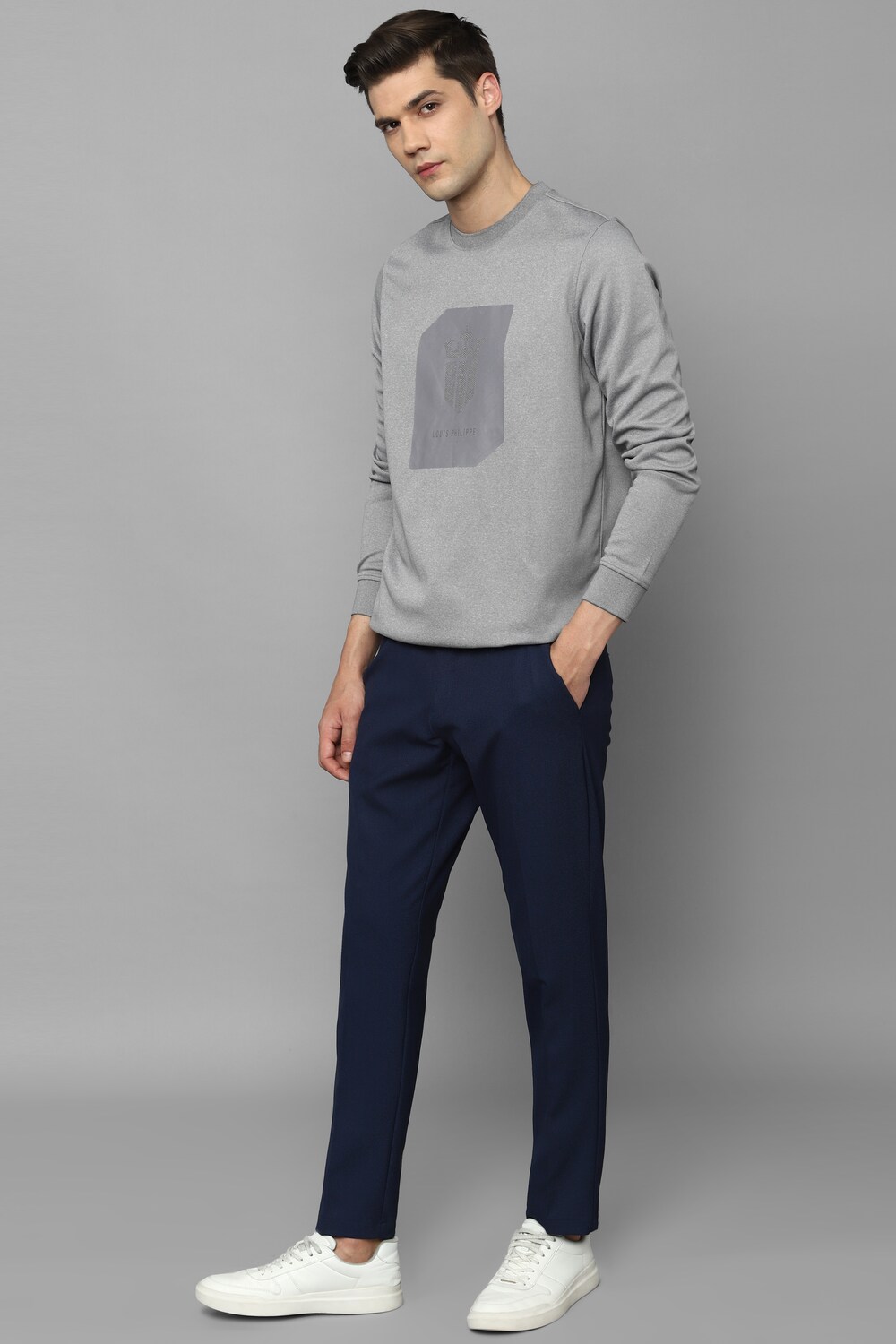 54796-men-casual-grey-graphic-print-sweatshirt-grey-1.jpg