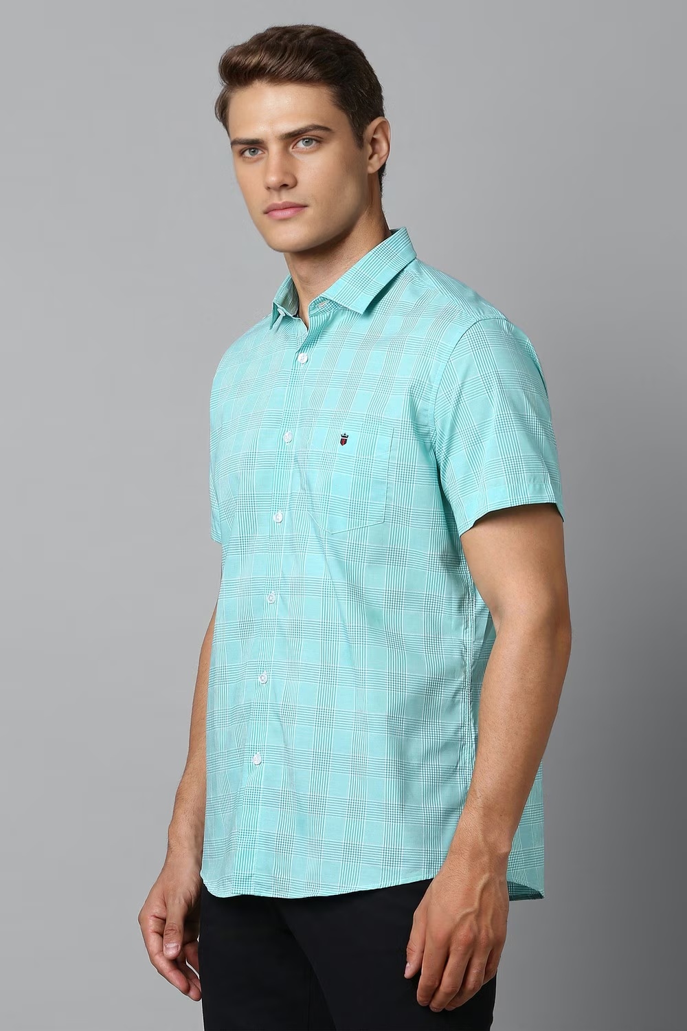 54814-men-light-blue-check-half-sleeves-casual-shirt-light-blue-1.jpg