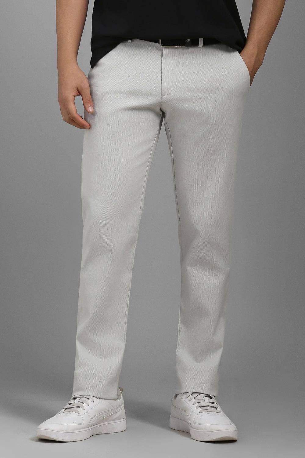Men Grey Slim Fit Textured Flat Front Casual Trousers-Grey