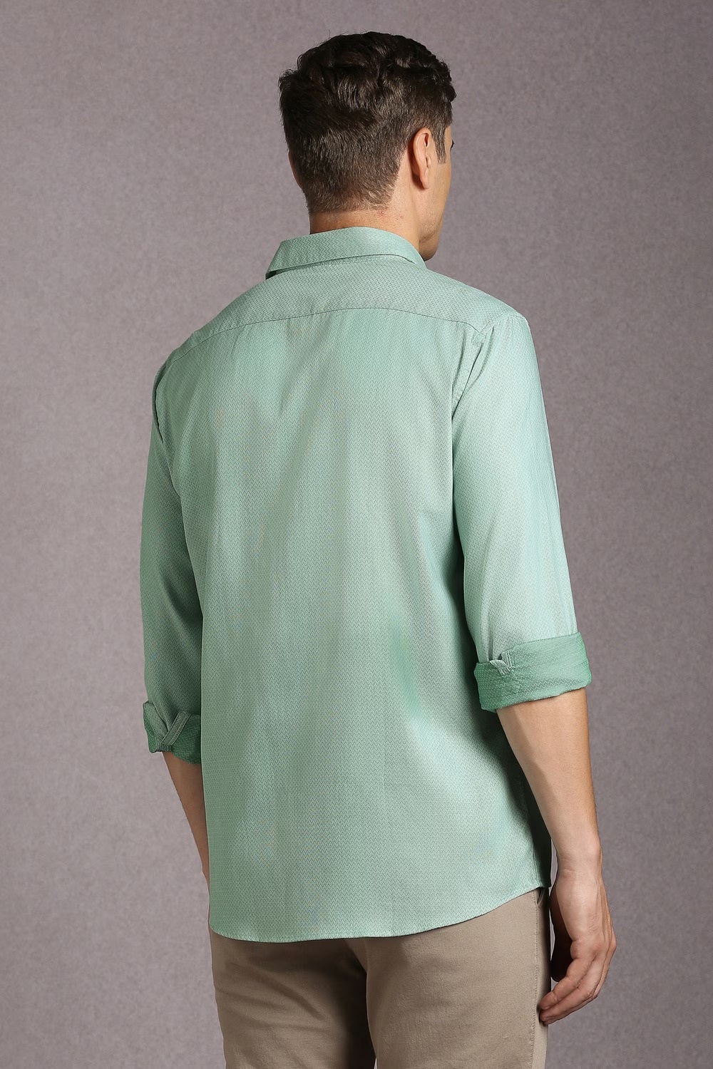55010-men-green-textured-full-sleeves-casual-shirt-green-1.jpg