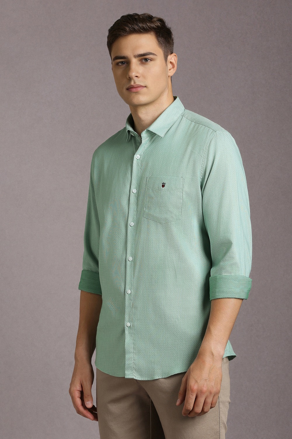 55010-men-green-textured-full-sleeves-casual-shirt-green-1.jpg