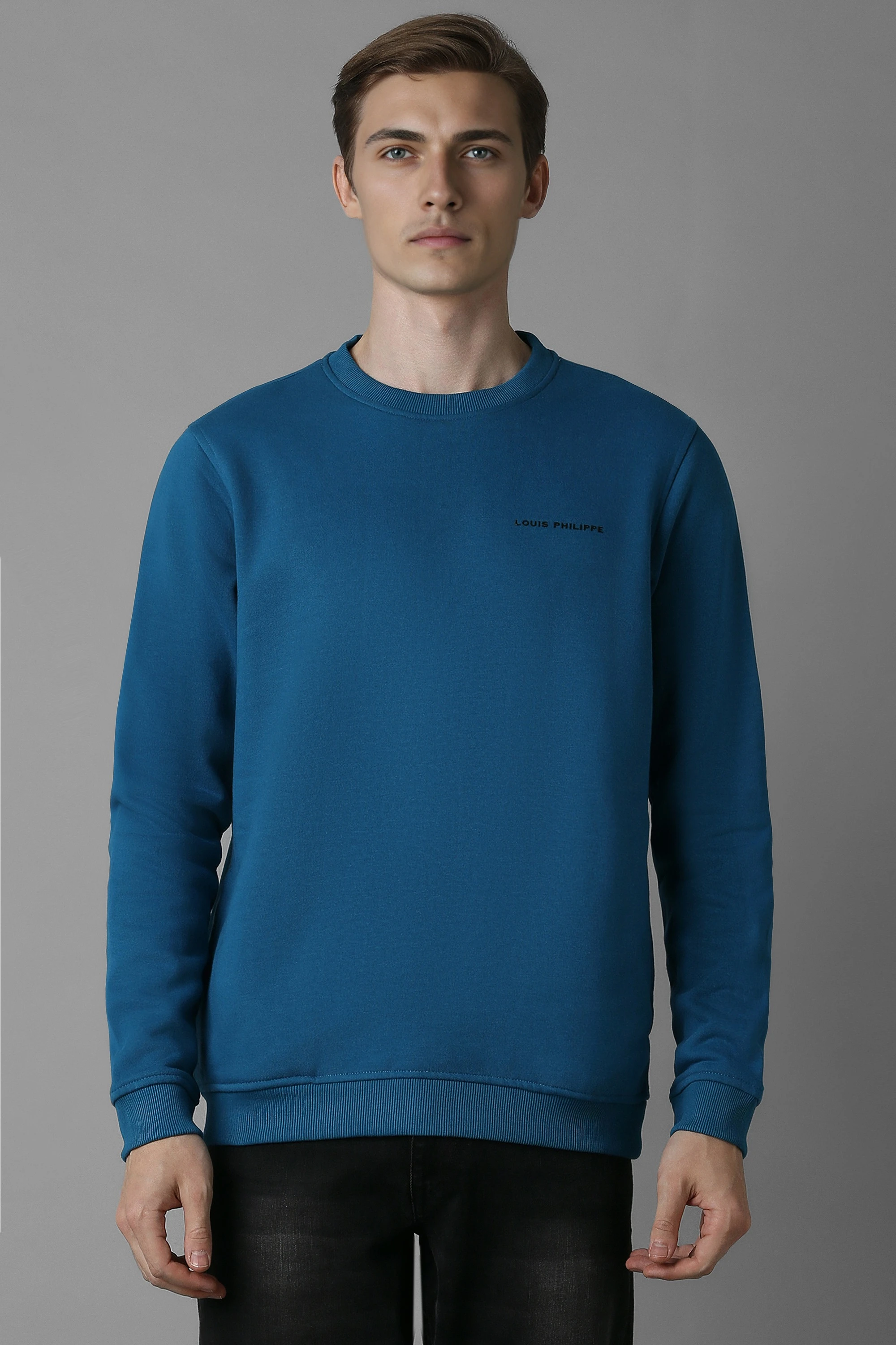 55061-men-casual-blue-solid-sweatshirt-blue-1.webp