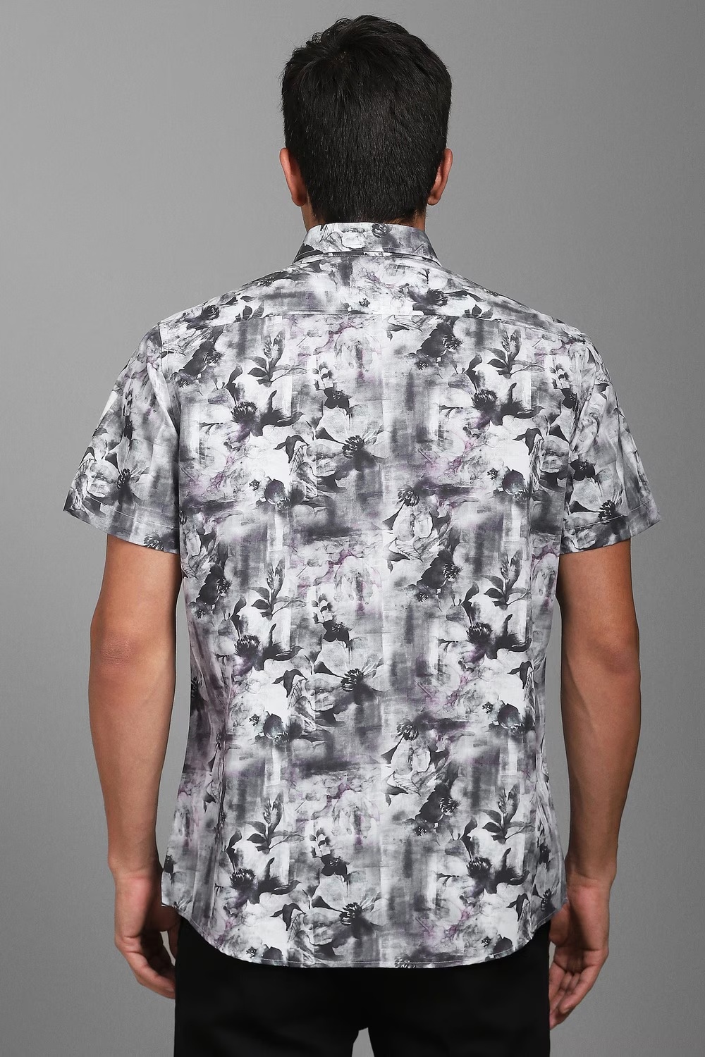 55230-men-grey-print-half-sleeves-casual-shirt-grey-1.jpg