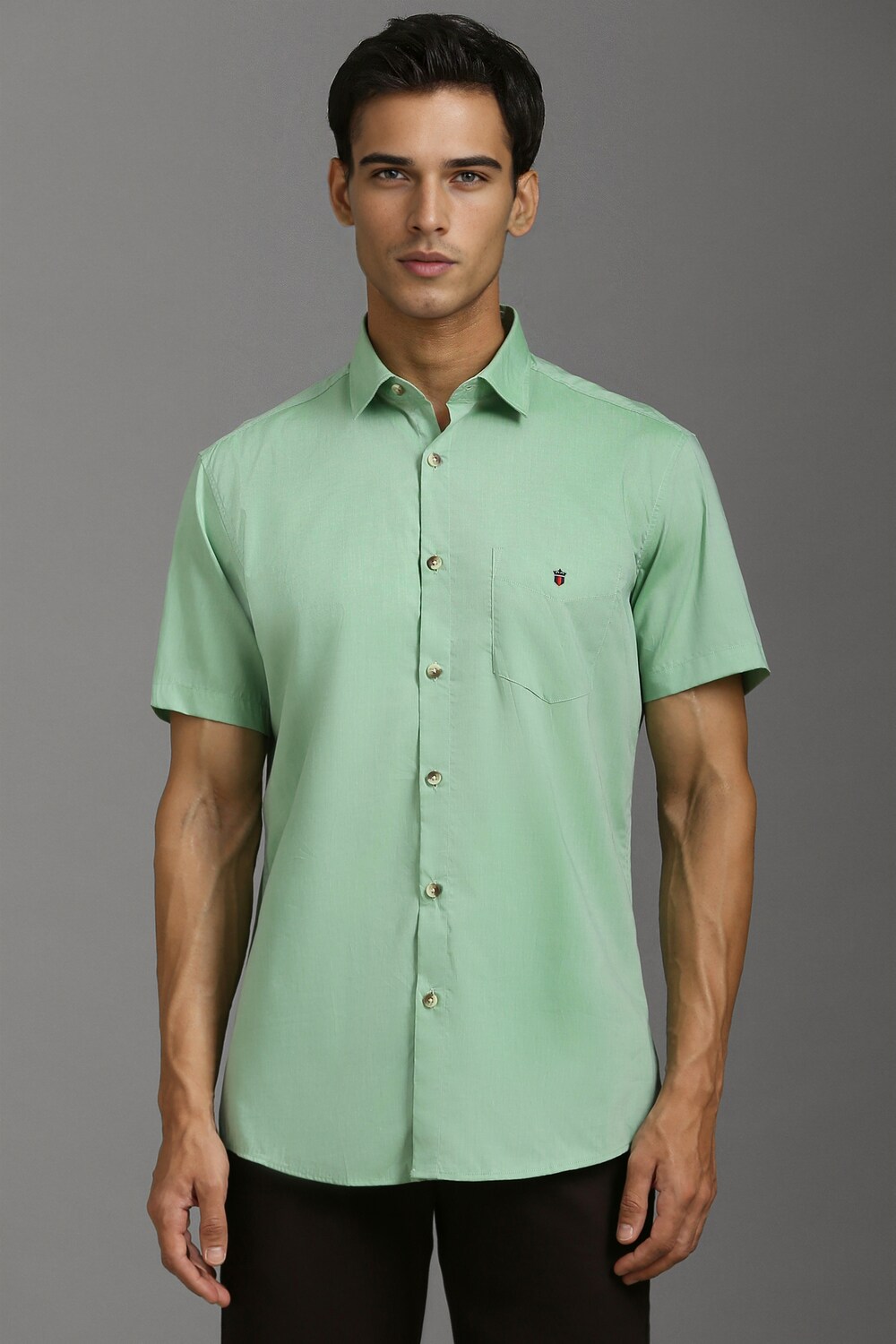 Men Green Slim Fit Solid Half Sleeves Casual Shirt-Green