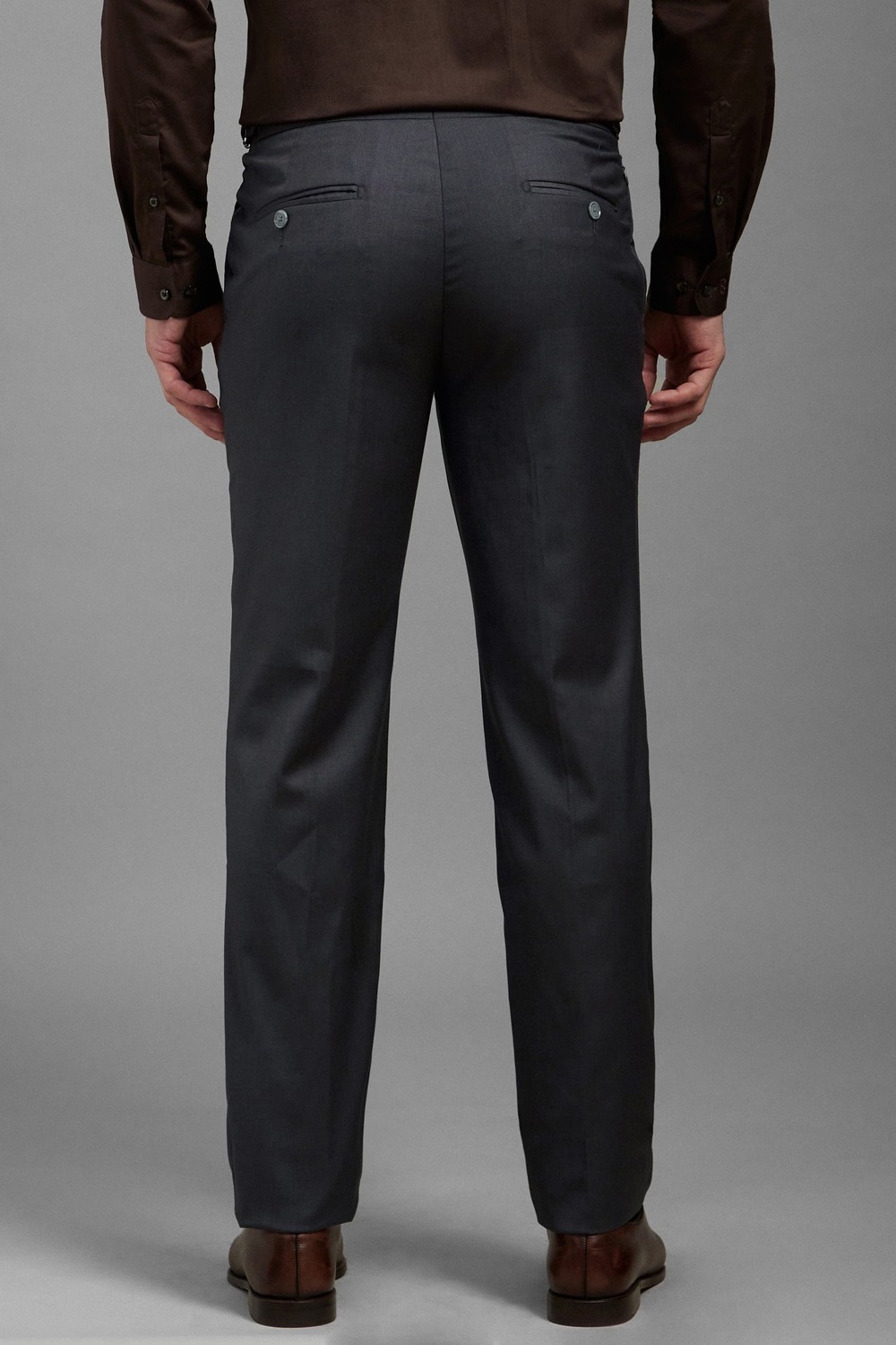 55423-men-grey-slim-fit-textured-pleated-formal-trousers-grey-1.jpg