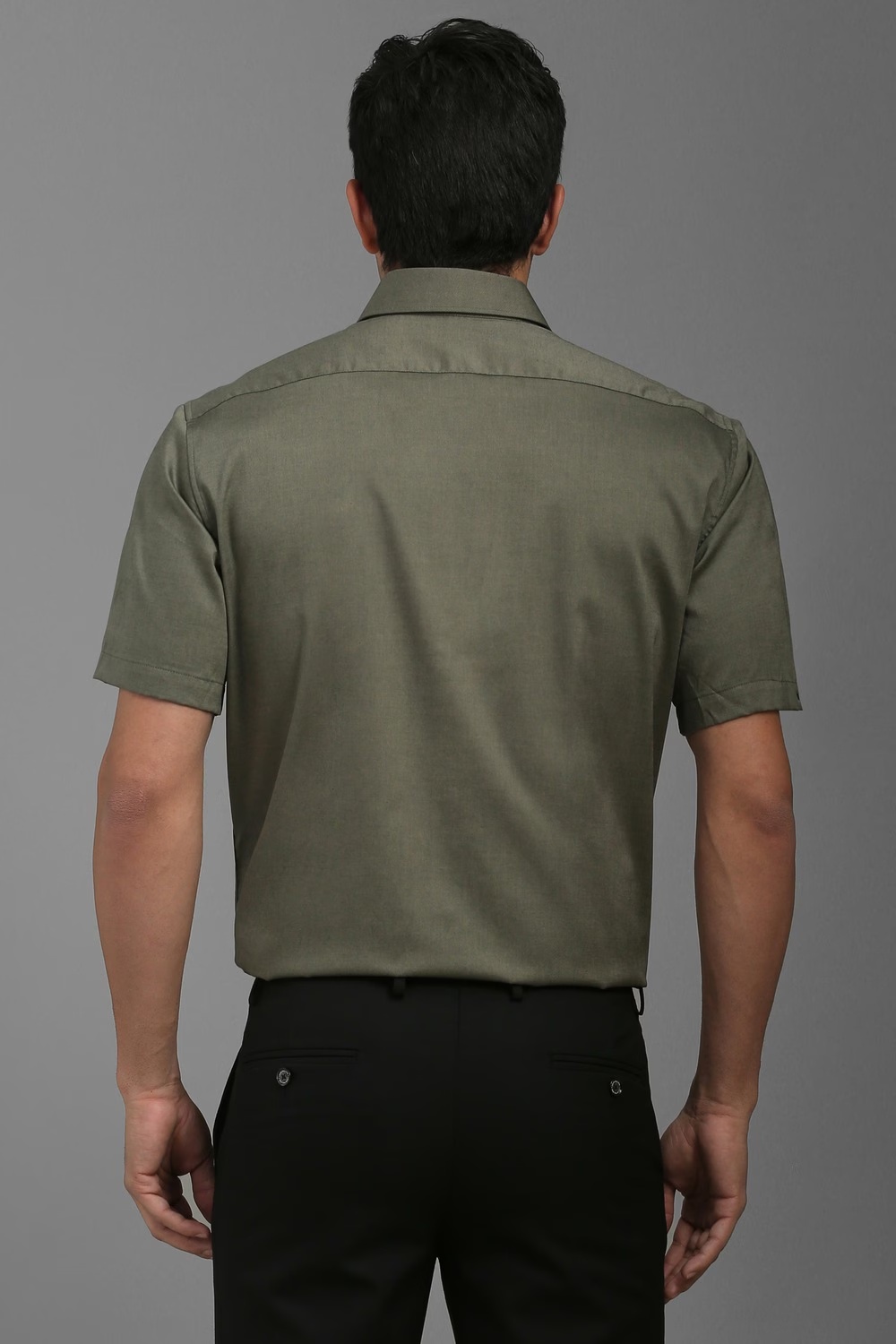 5575-men-olive-classic-fit-solid-half-sleeves-formal-shirt-olive-1.jpg
