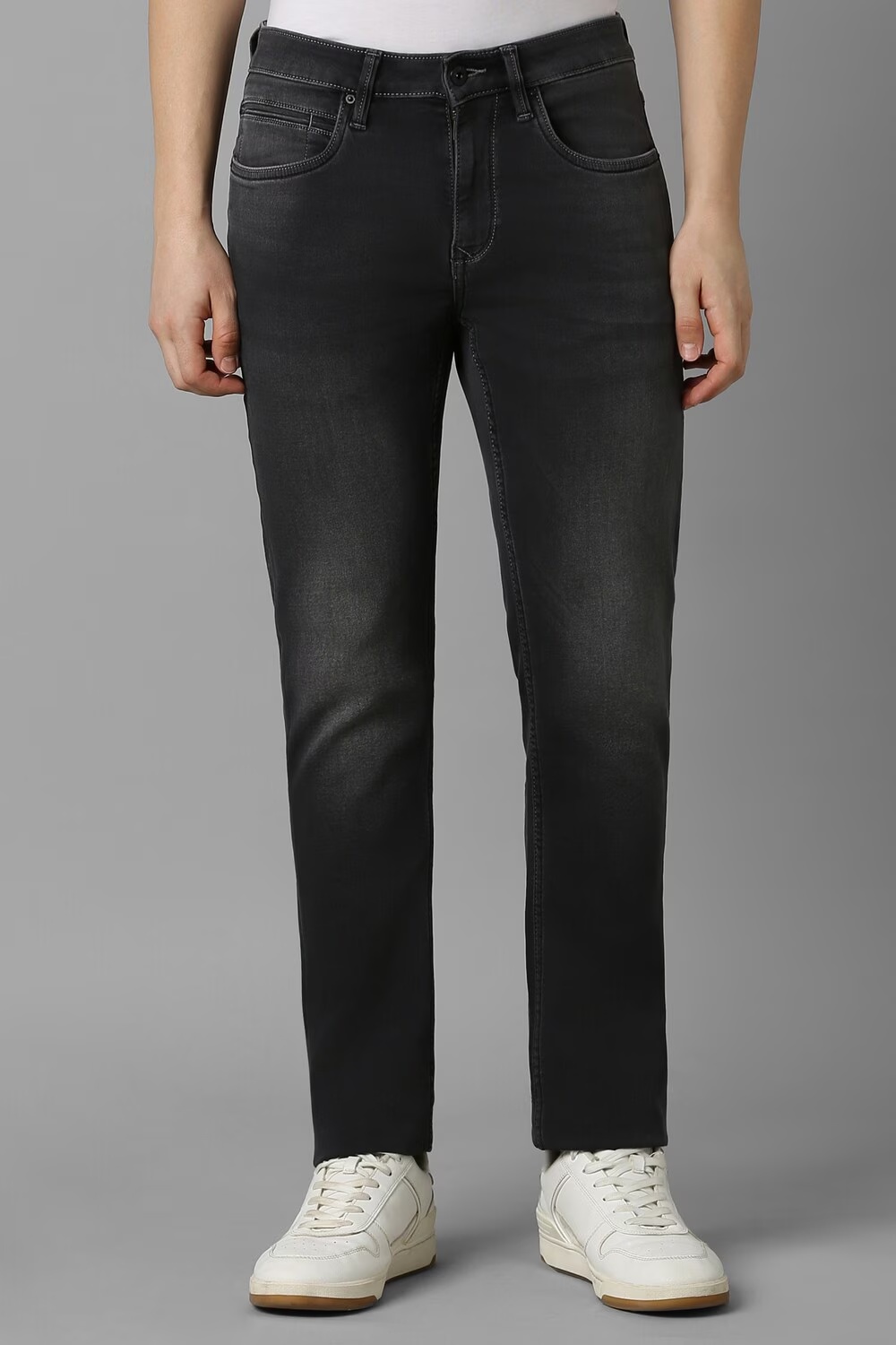 Men Black Dark Slim Fit Jeans-Black