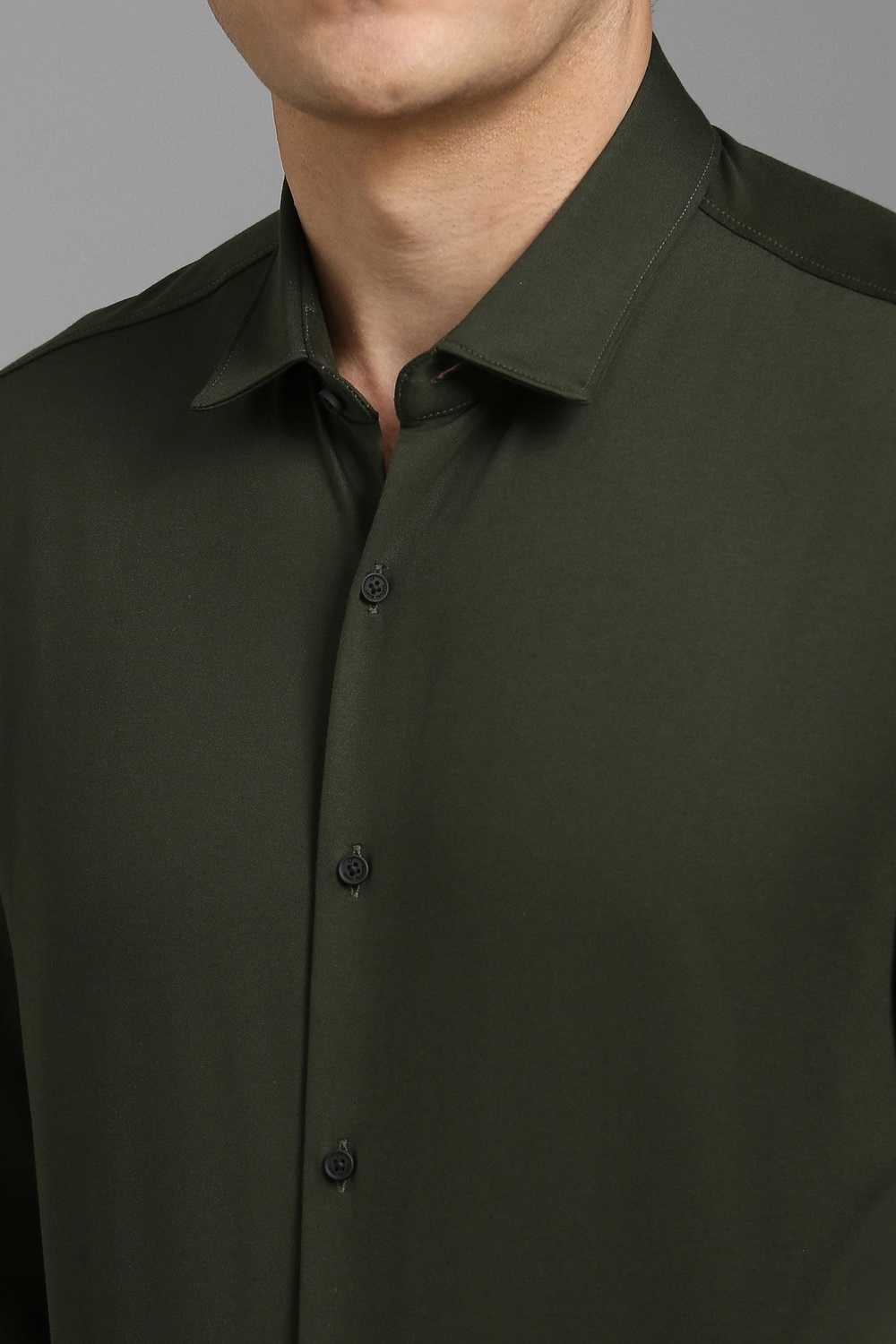 55994-men-green-solid-full-sleeves-casual-shirt-green-1.jpg