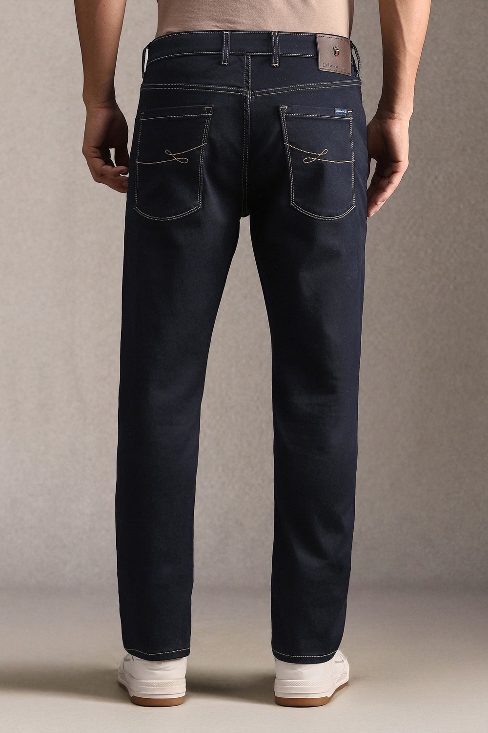 5616-men-navy-dark-slim-fit-jeans-navy-1.jpg