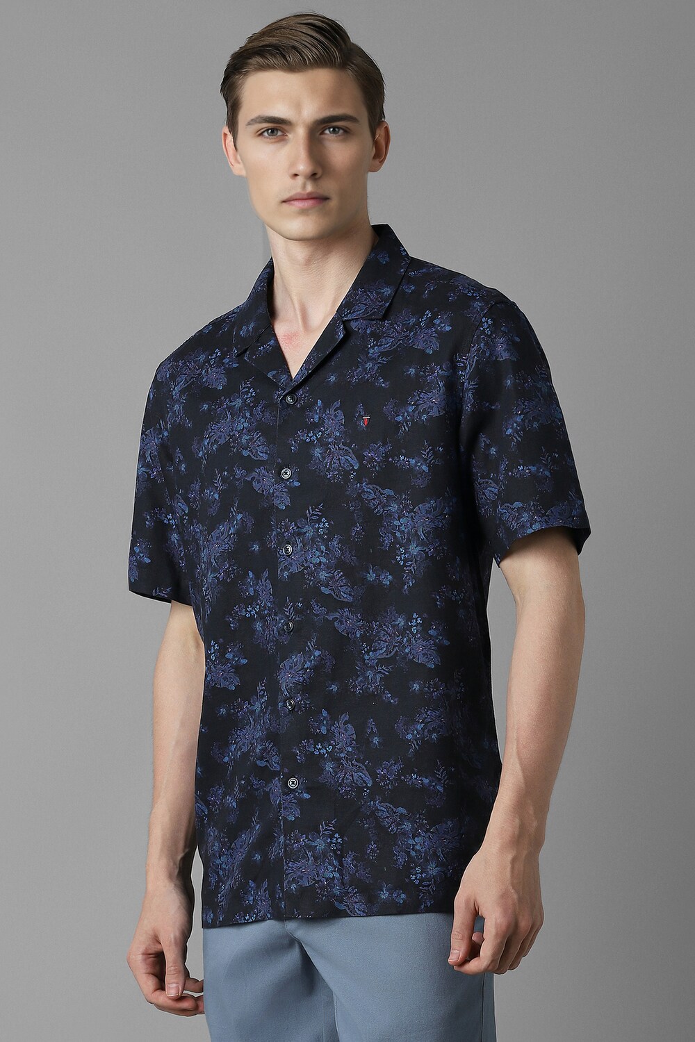56621-men-navy-slim-fit-print-half-sleeves-casual-shirt-navy-1.jpg
