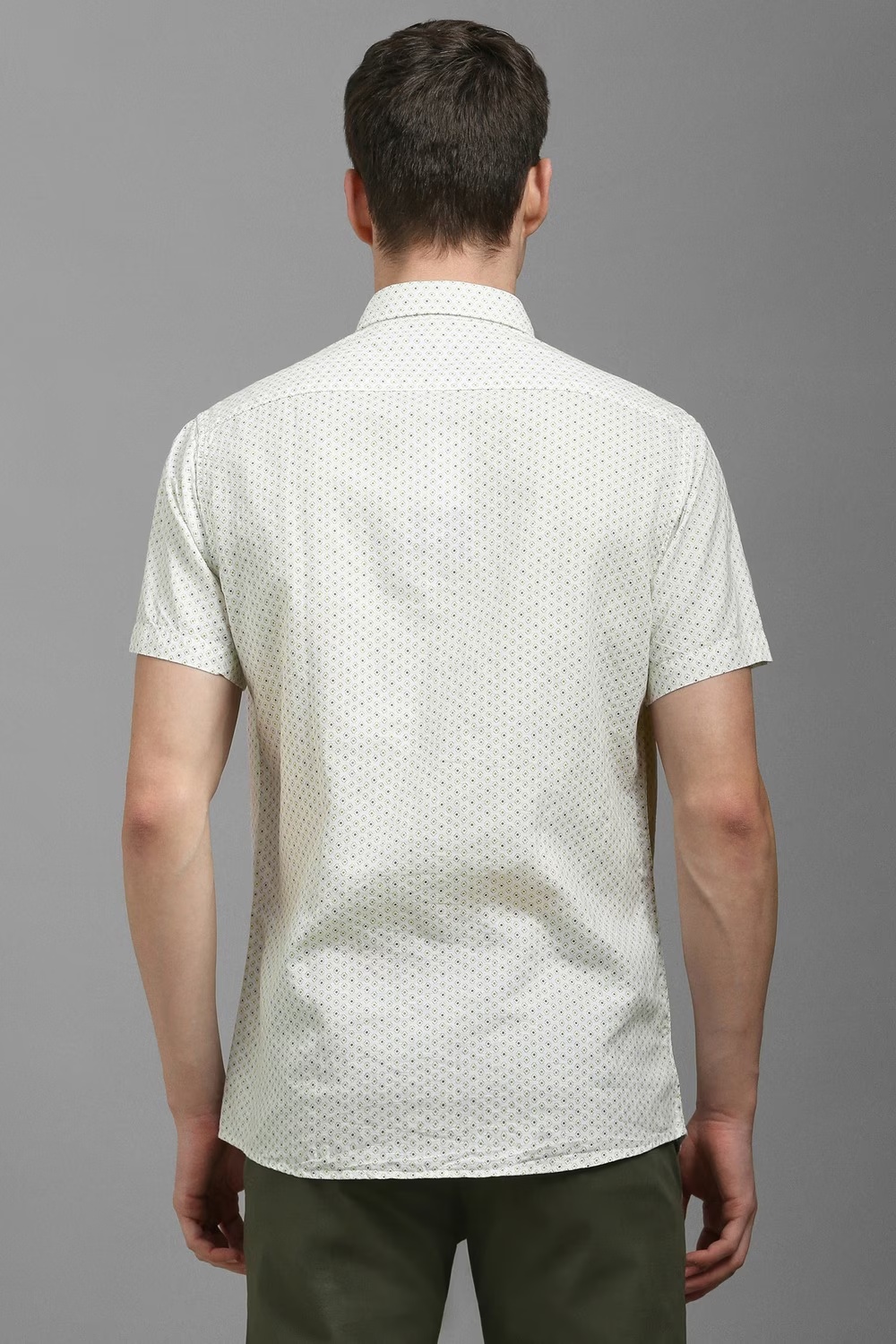 56695-men-white-slim-fit-print-half-sleeves-casual-shirt-white-1.jpg