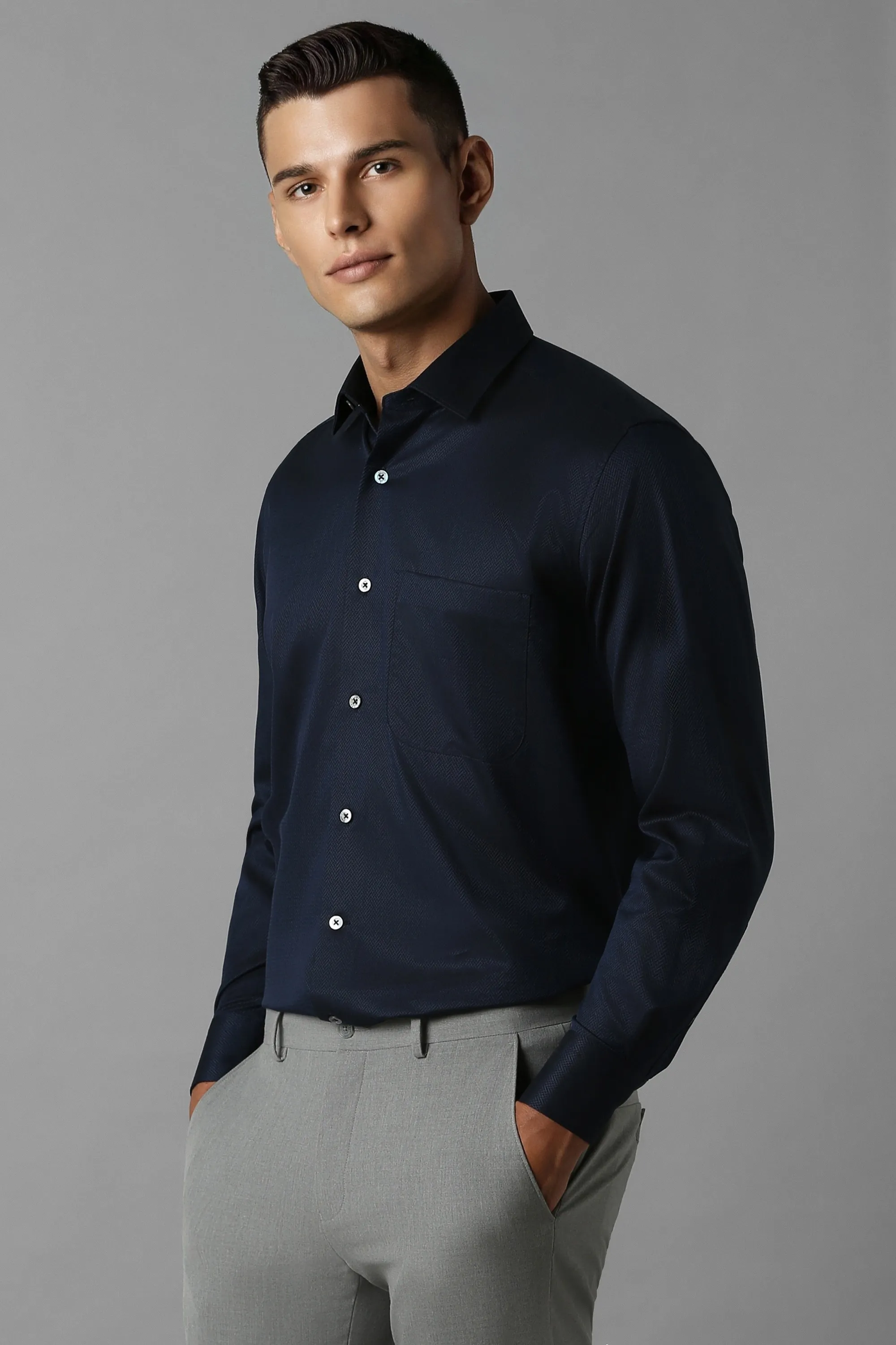56854-men-navy-classic-fit-print-full-sleeves-formal-shirt-navy-1.webp