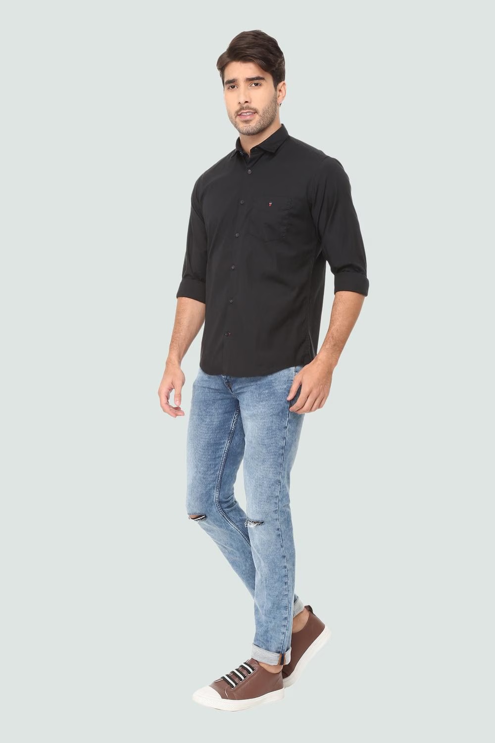 57083-men-black-slim-fit-solid-full-sleeves-casual-shirt-black-1.jpg