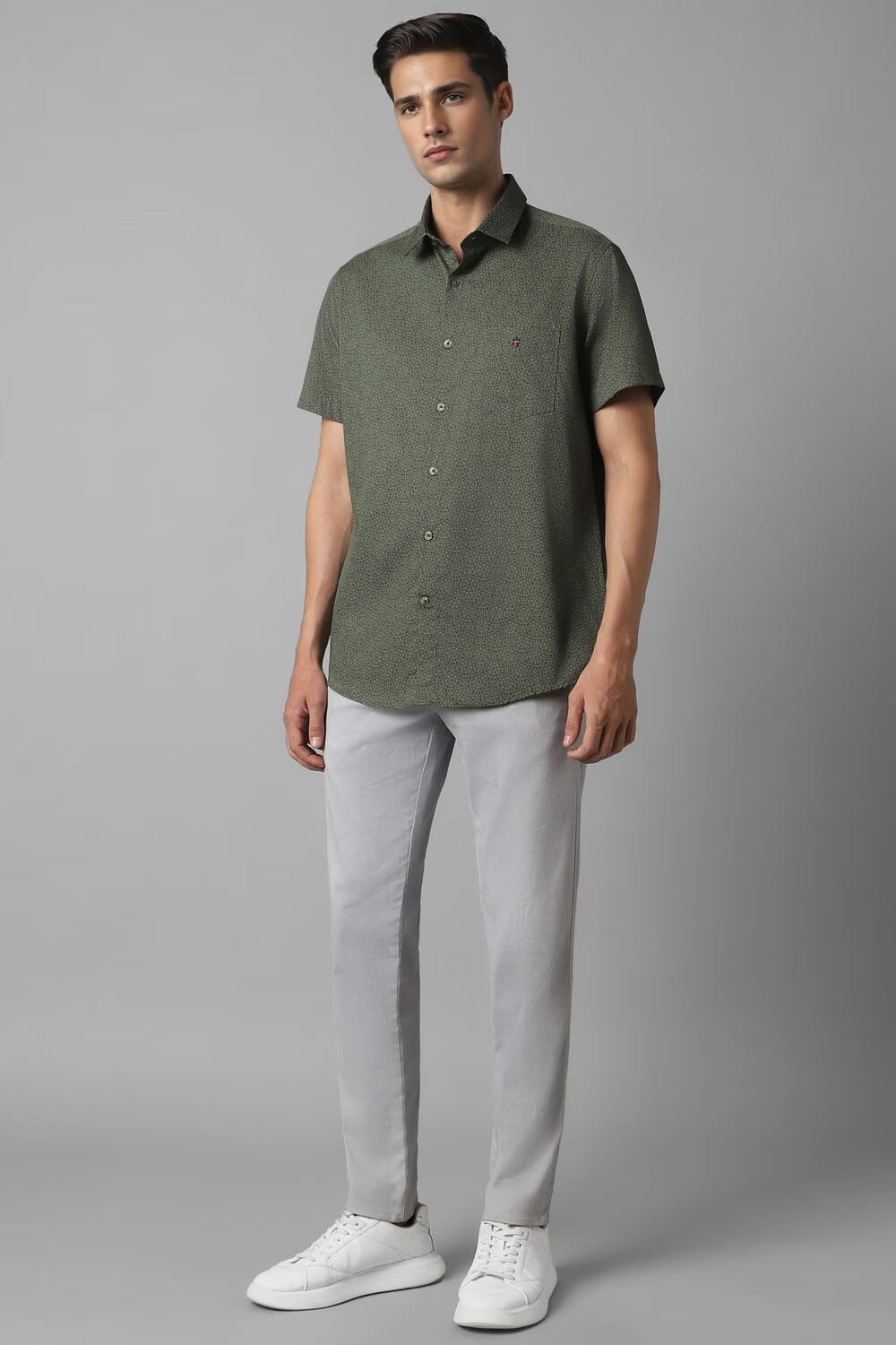 57273-men-green-slim-fit-print-half-sleeves-casual-shirt-green-1.jpg