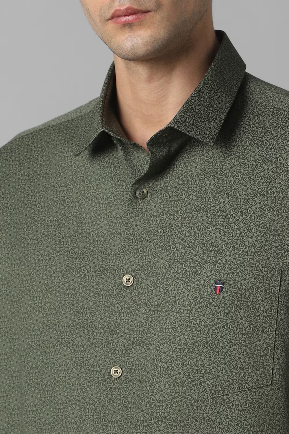 57273-men-green-slim-fit-print-half-sleeves-casual-shirt-green-1.jpg