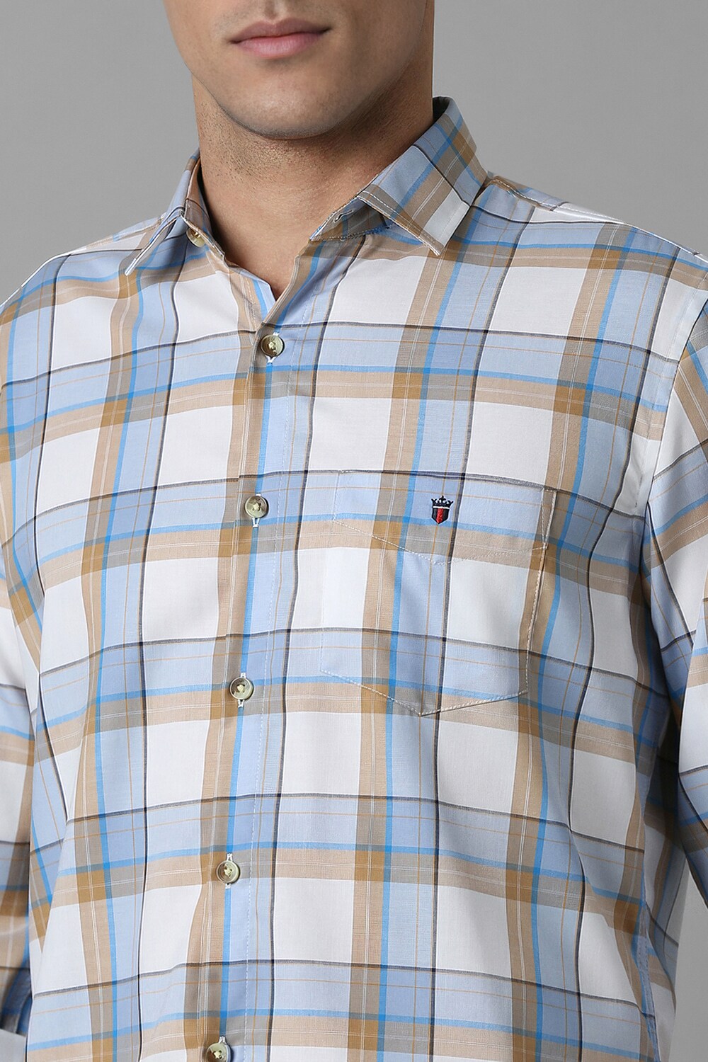57347-men-white-slim-fit-check-full-sleeves-casual-shirt-white-1.jpg