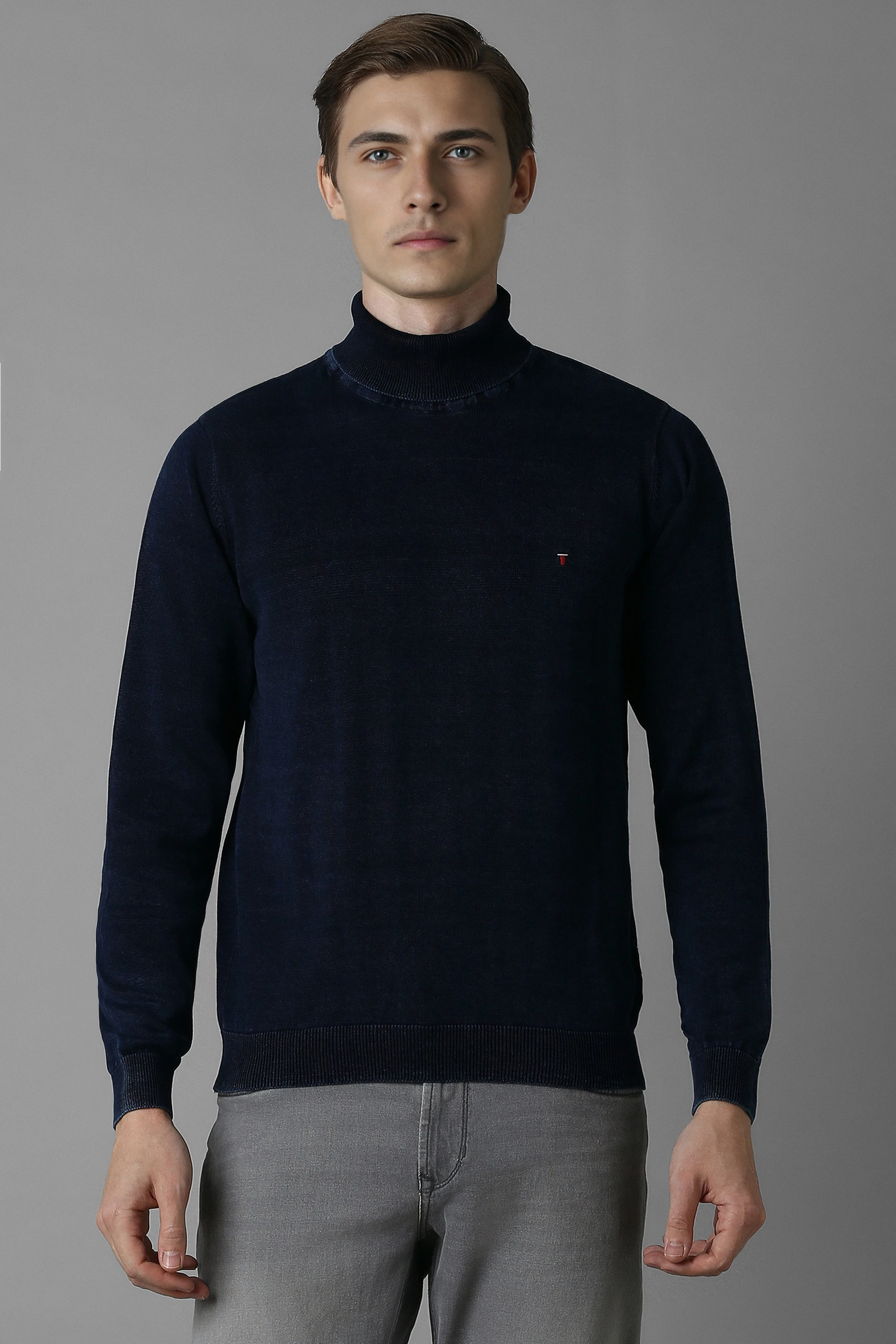 Men Navy Solid Turtle Neck Full Sleeves Sweater-Navy