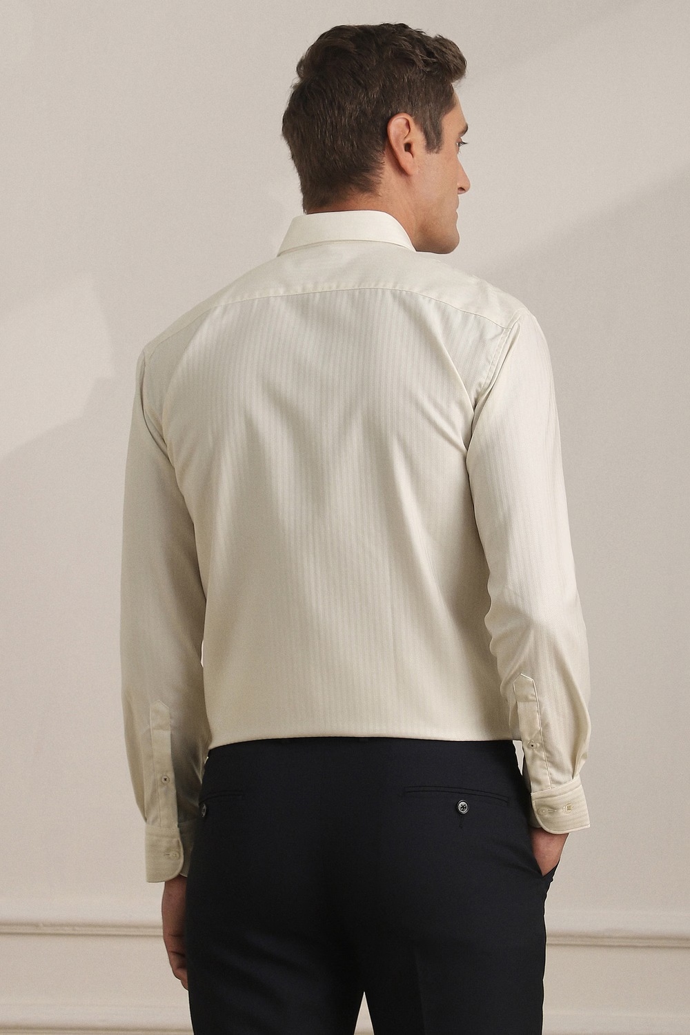 5799-men-white-textured-full-sleeves-formal-shirt-white-1.jpg