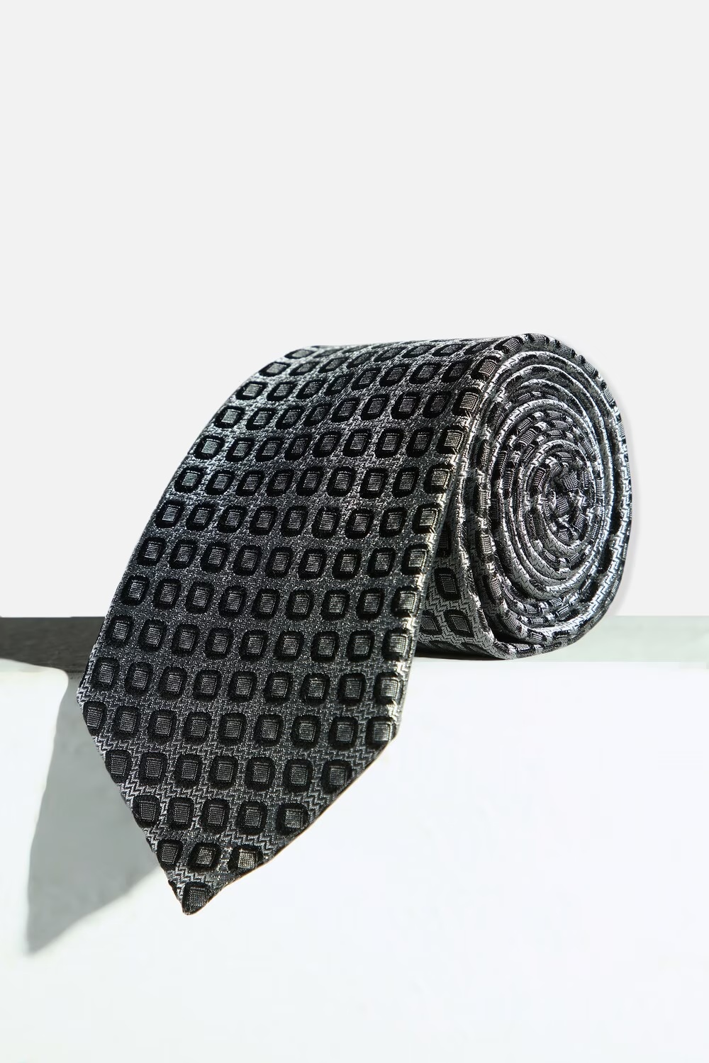 58250-men-grey-embroidered-tie-grey-1.jpg