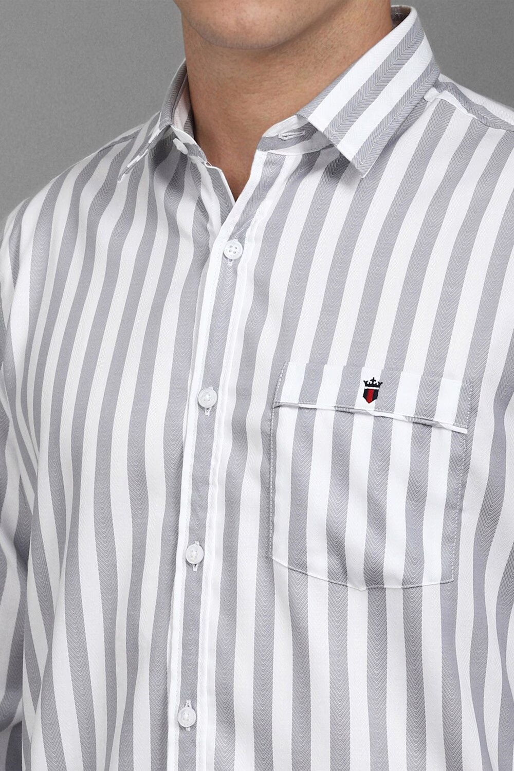 58374-men-white-slim-fit-stripe-full-sleeves-casual-shirt-white-1.jpg