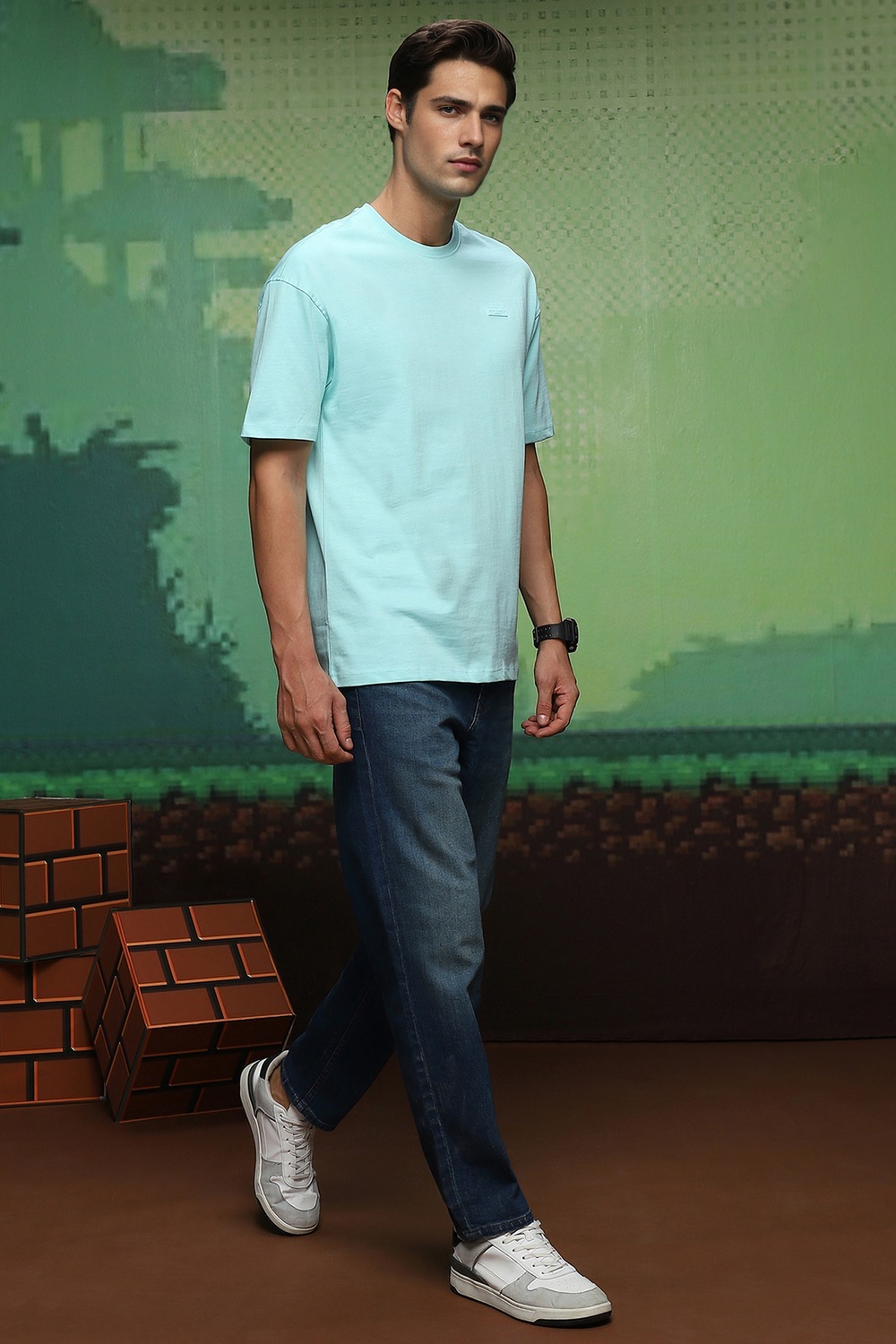 58586-men-light-blue-graphic-print-crew-neck-t-shirt-light-blue-1.webp