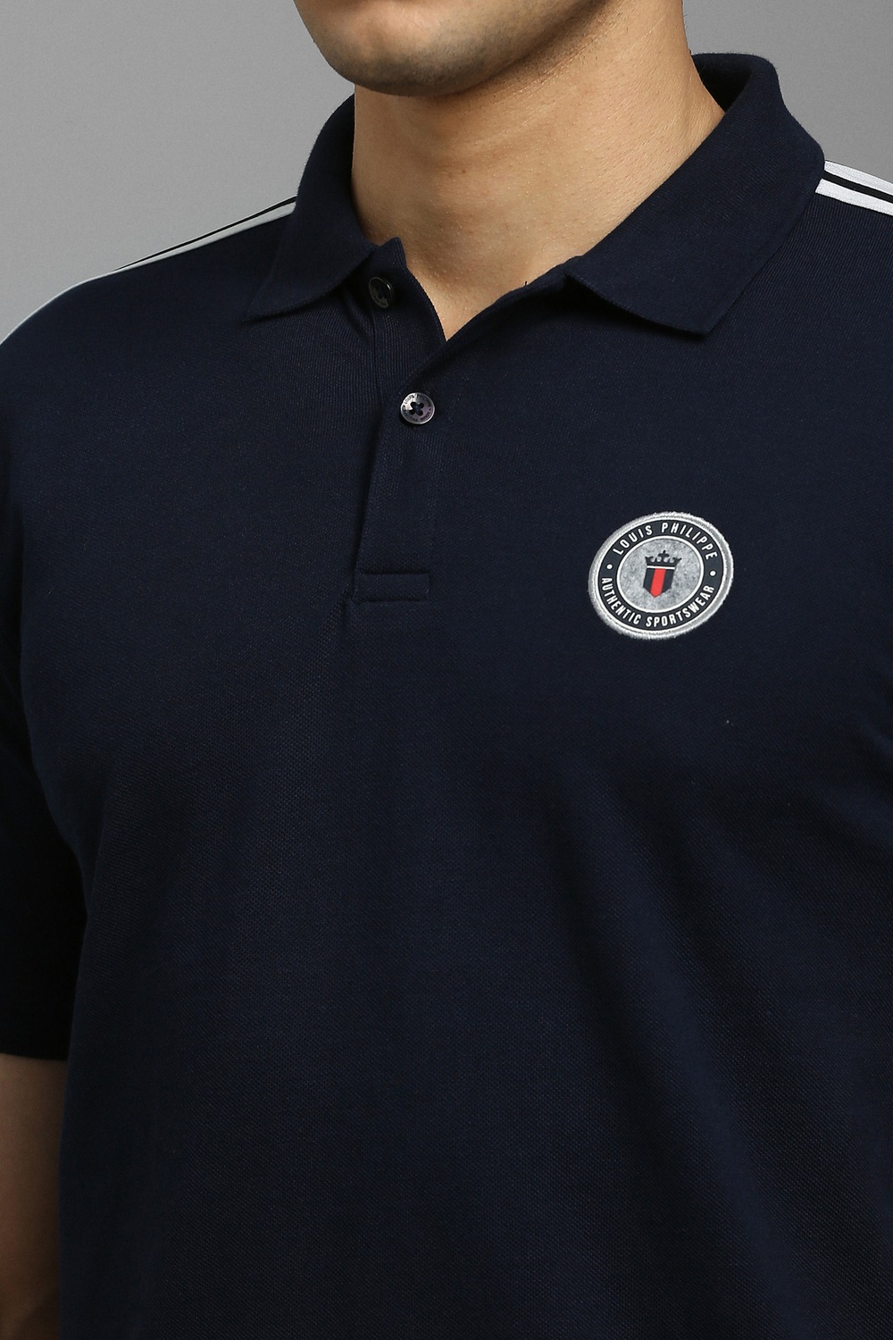 58672-men-navy-solid-polo-neck-t-shirt-navy-1.jpg