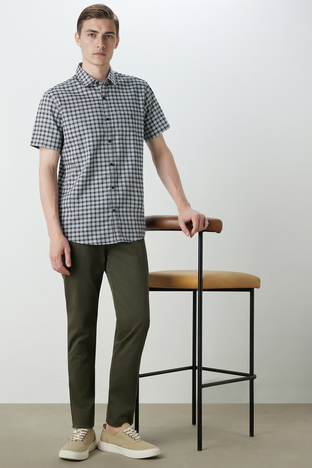 58689-men-green-check-half-sleeves-casual-shirt-green-1.jpg