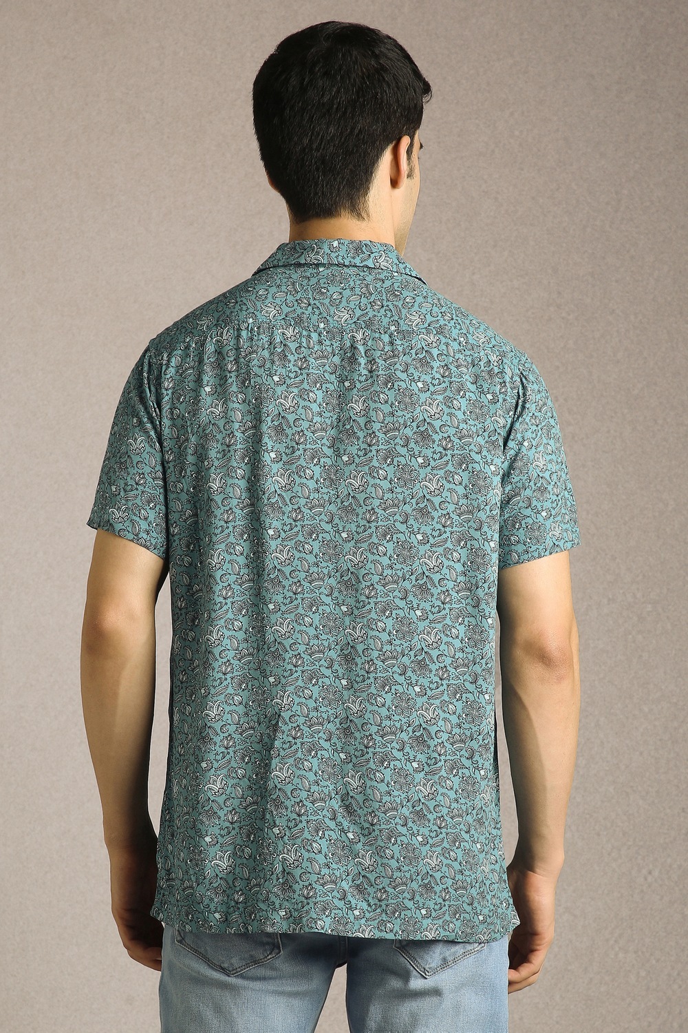 58724-men-light-blue-print-half-sleeves-casual-shirt-light-blue-1.jpg