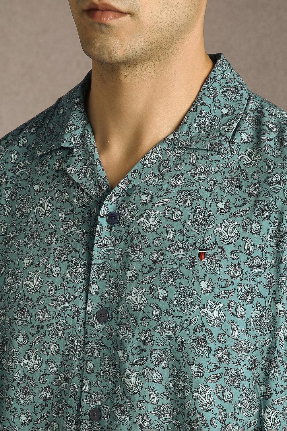 58724-men-light-blue-print-half-sleeves-casual-shirt-light-blue-1.jpg