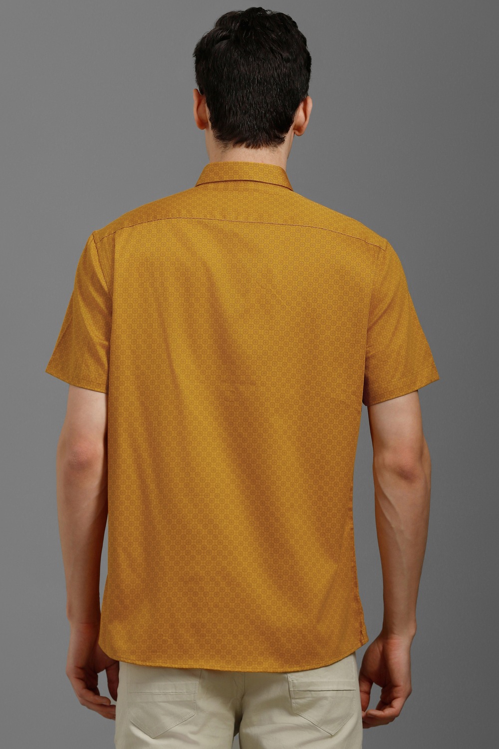 58839-men-yellow-super-slim-fit-print-half-sleeves-casual-shirt-yellow-1.jpg