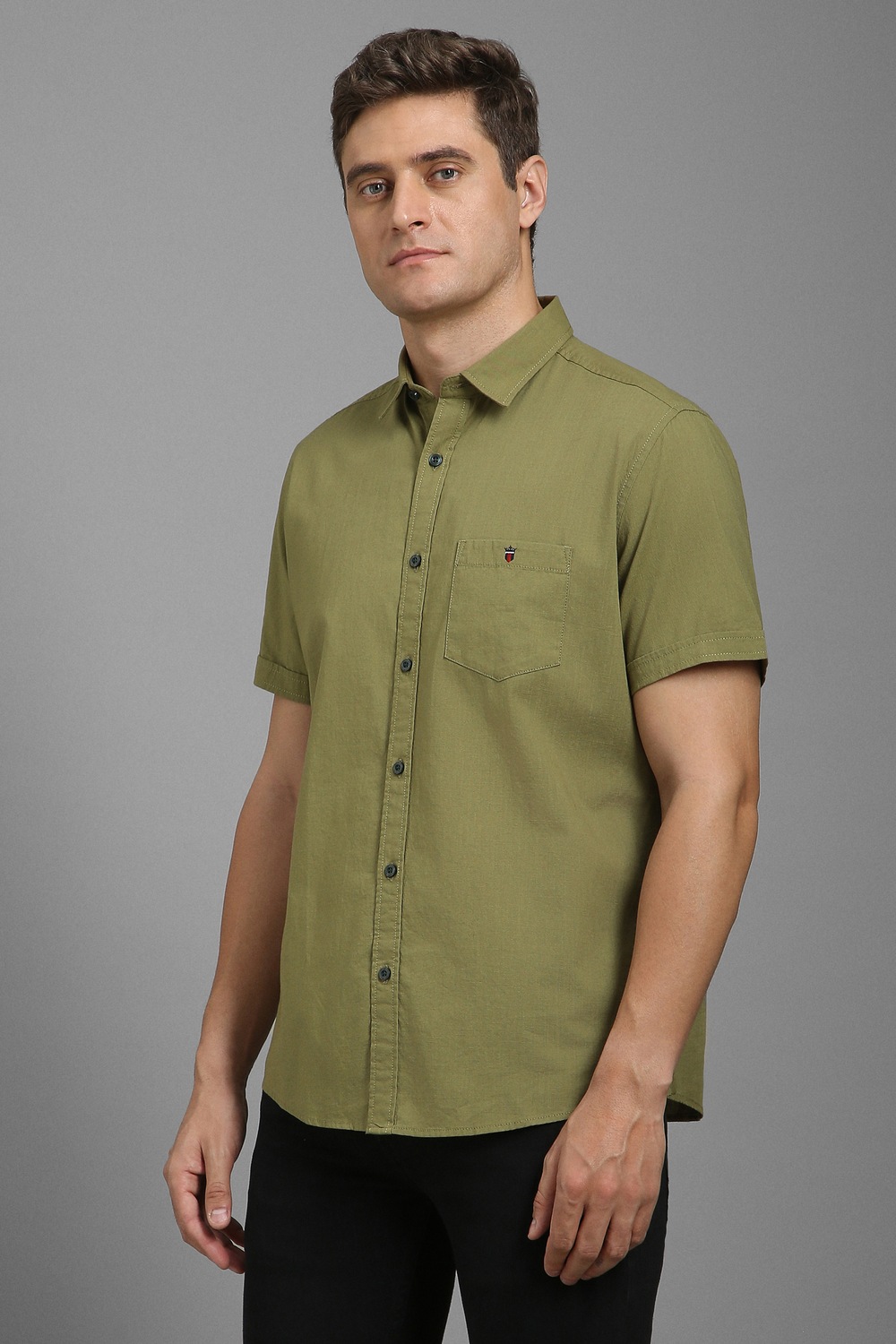 59148-men-olive-slim-fit-textured-half-sleeves-casual-shirt-olive-1.jpg