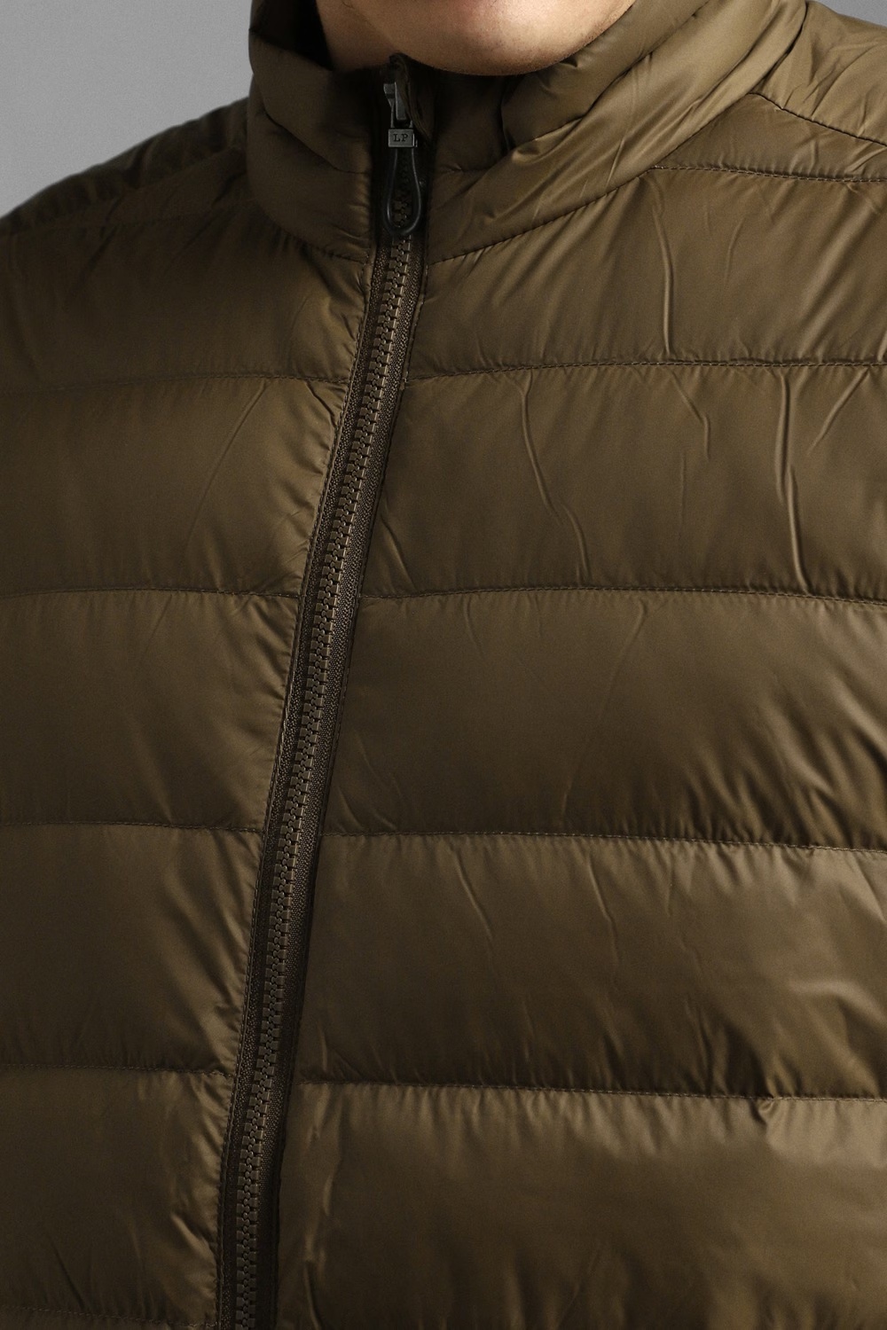 59715-men-casual-olive-solid-jackets-olive-1.jpg