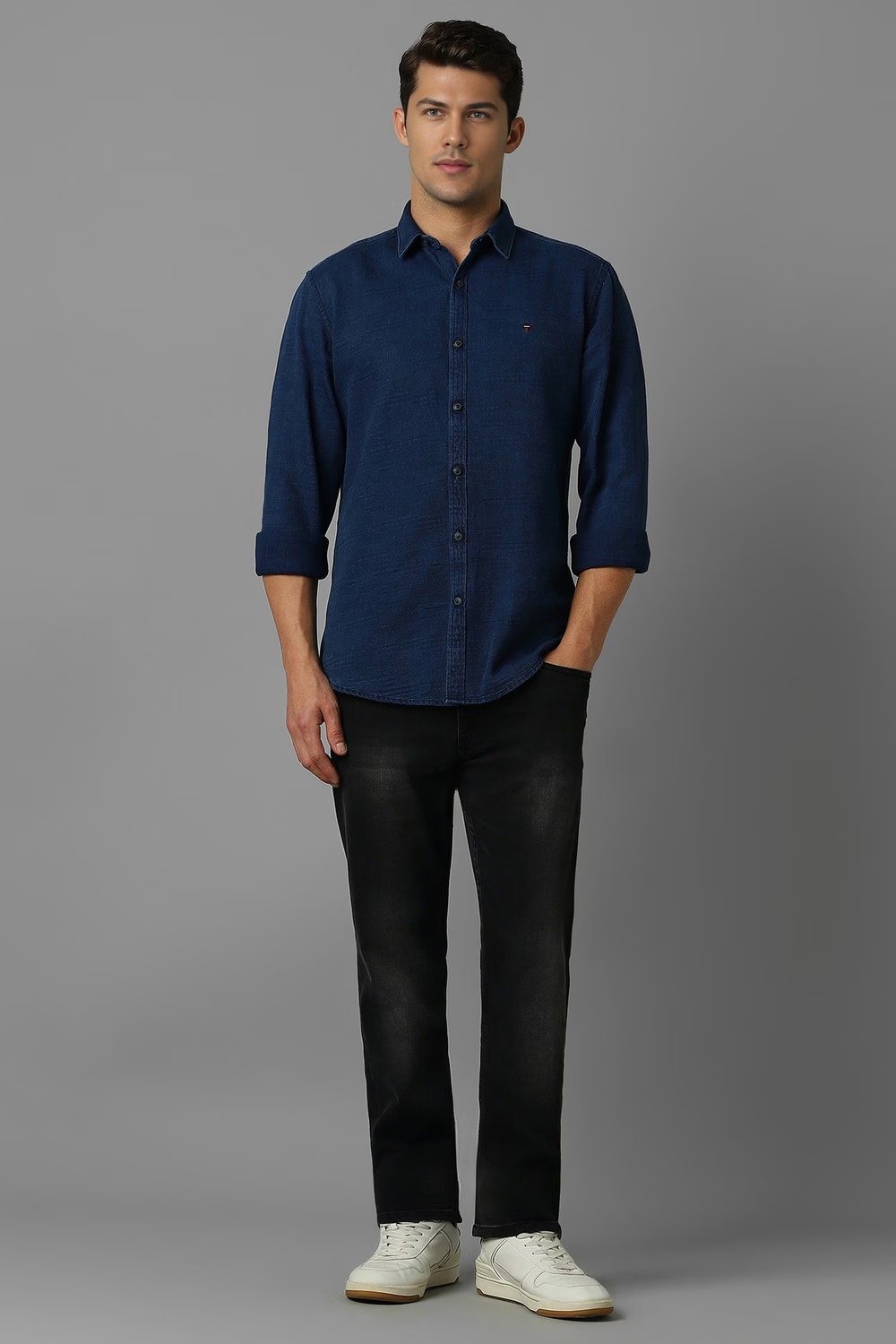 59904-men-navy-textured-full-sleeves-casual-shirt-navy-1.jpg