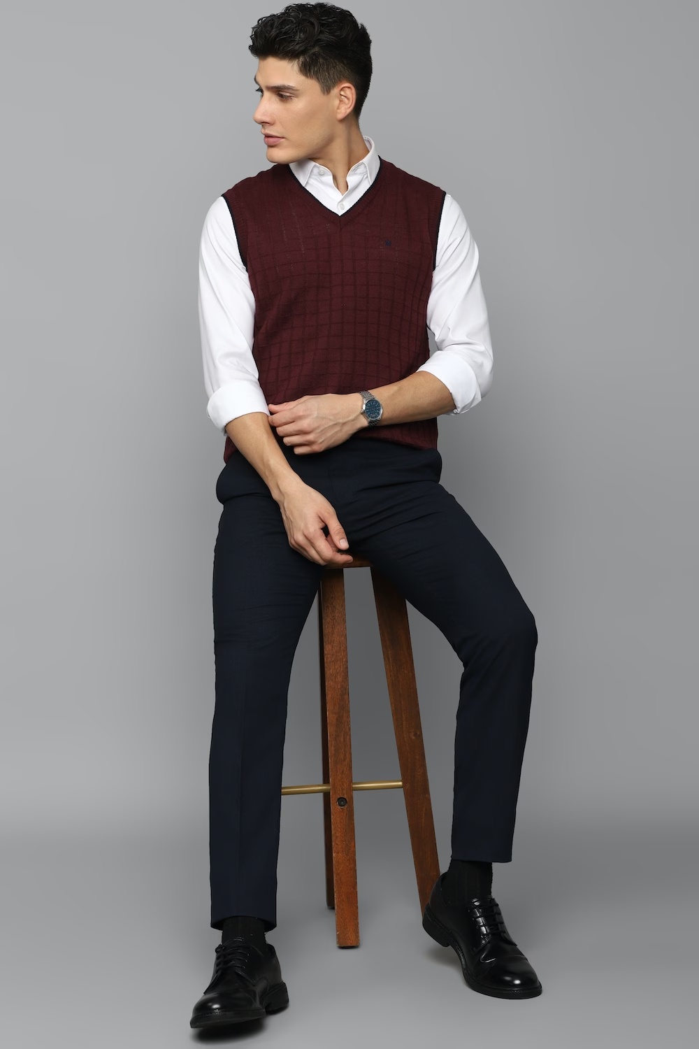 59910-men-maroon-check-v-neck-sleeveless-sweater-maroon-1.jpg