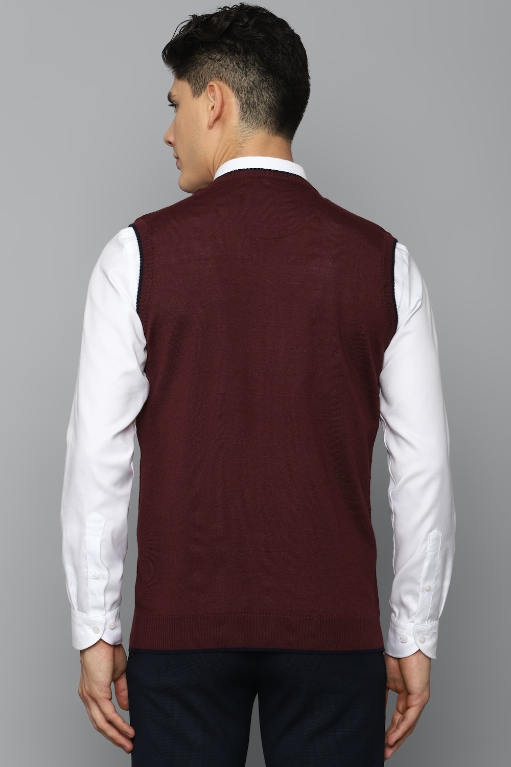 59910-men-maroon-check-v-neck-sleeveless-sweater-maroon-1.jpg