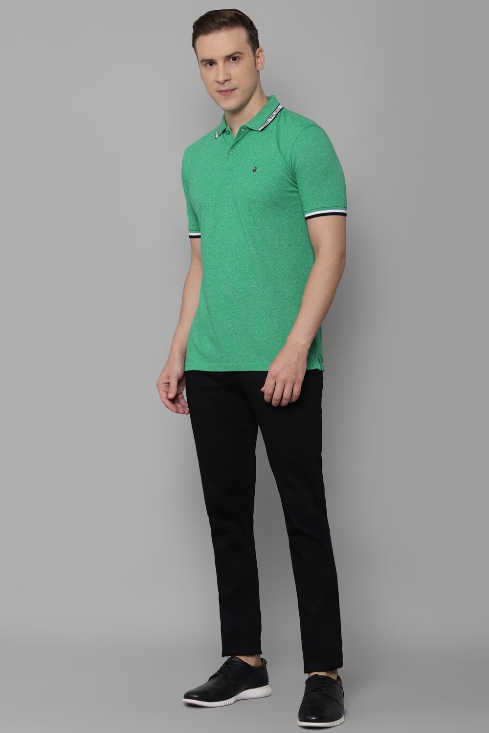 60395-men-green-textured-polo-neck-t-shirt-green-1.jpg