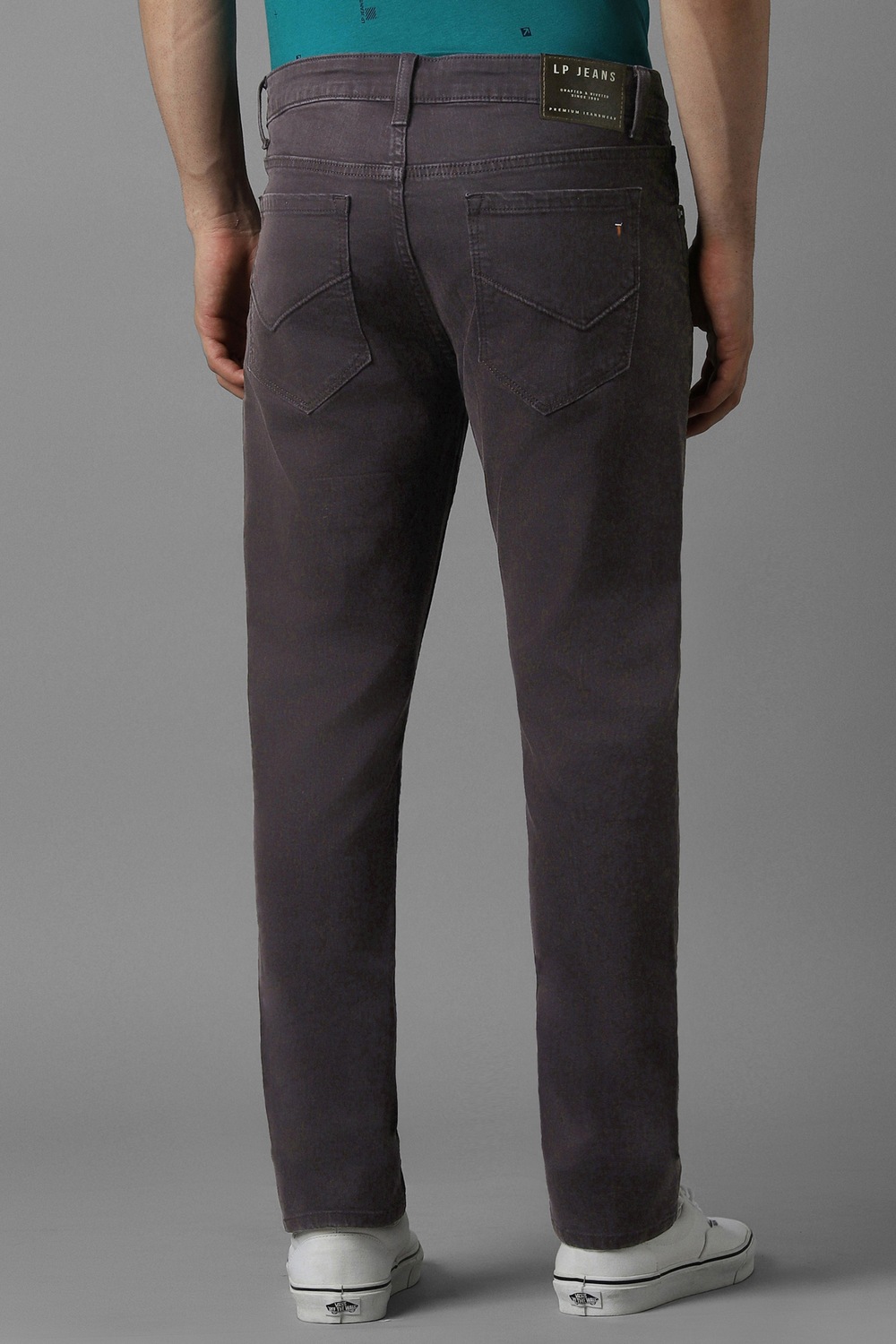 60572-men-black-dark-super-slim-fit-jeans-black-1.webp