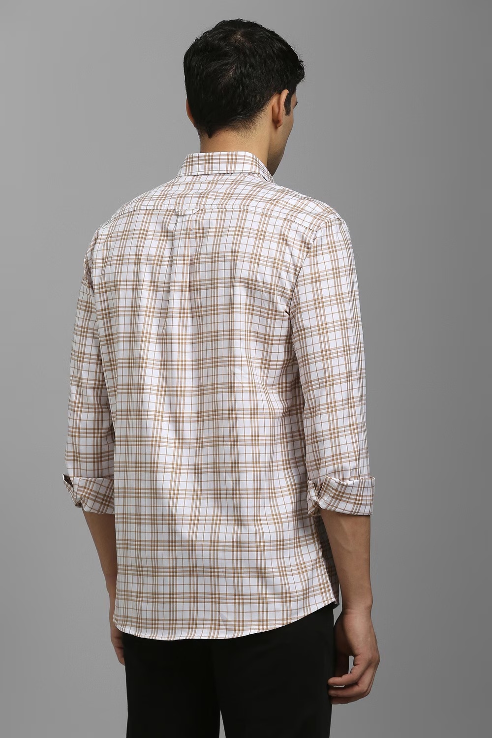60769-men-white-check-full-sleeves-casual-shirt-white-1.jpg