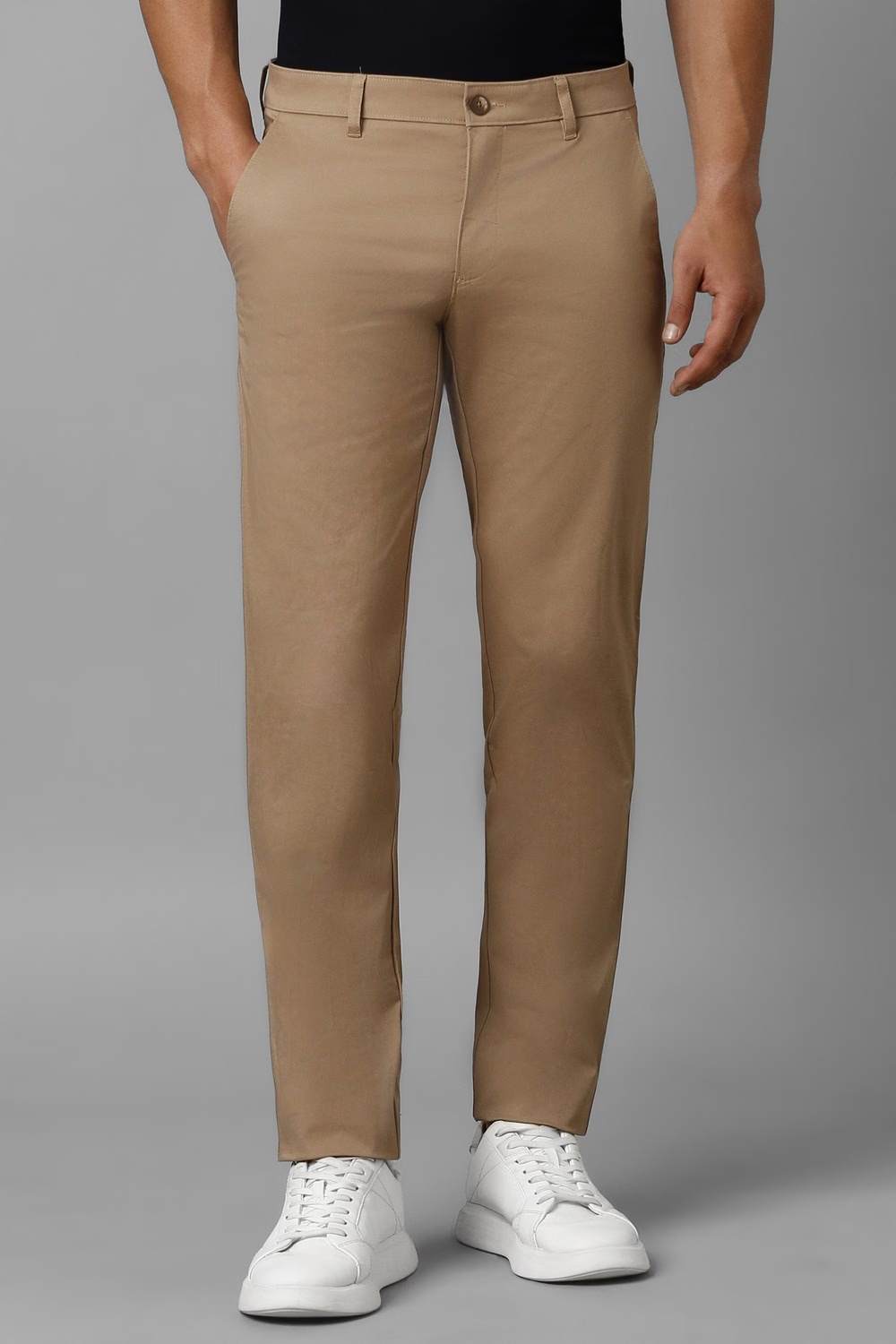 Men Beige Solid Flat Front Casual Trousers-Beige