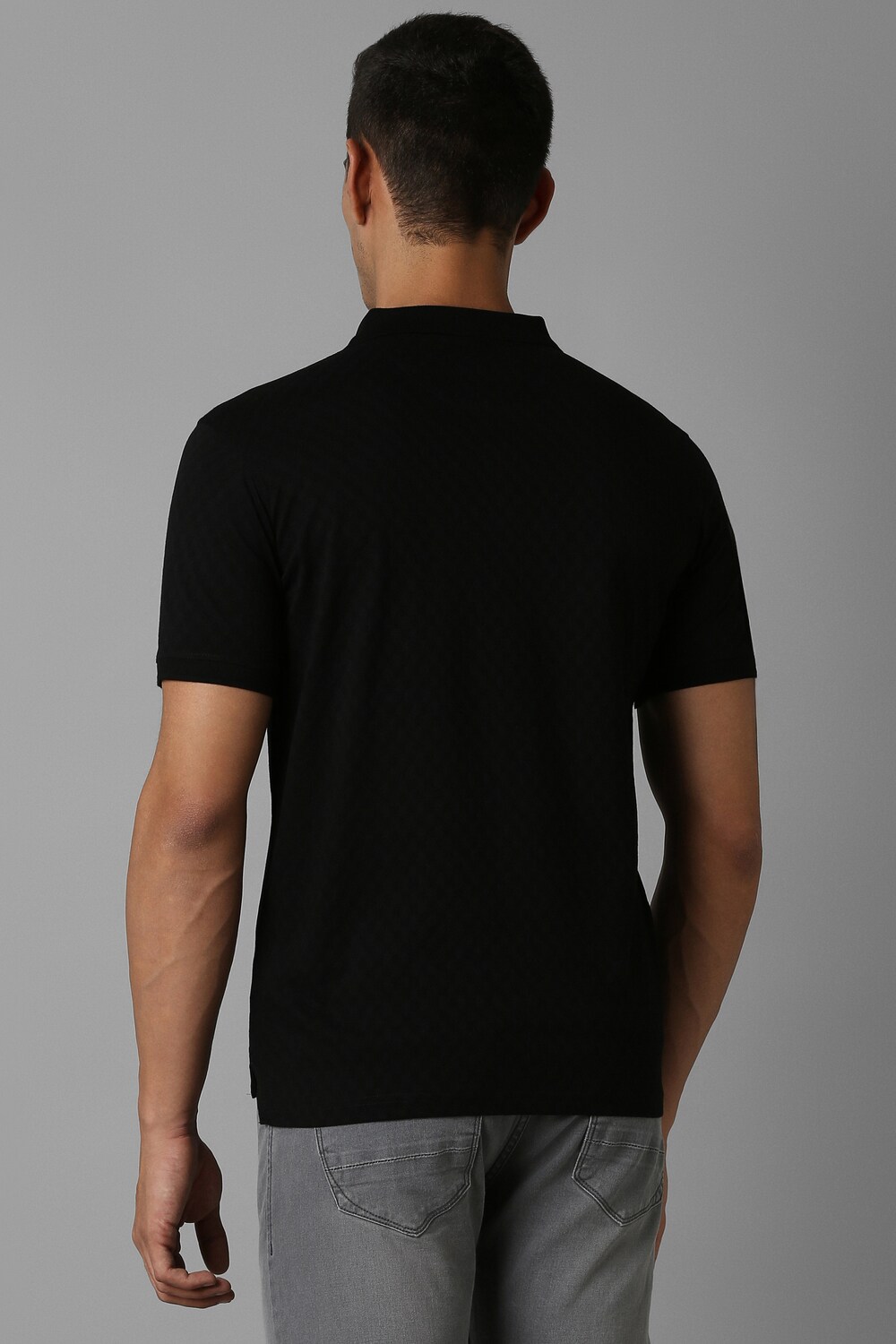 60840-men-black-solid-polo-neck-t-shirt-black-1.jpg