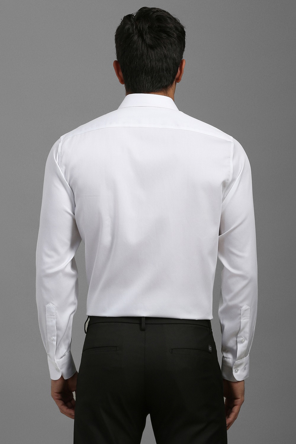 60871-men-white-classic-fit-solid-full-sleeves-formal-shirt-white-1.jpg