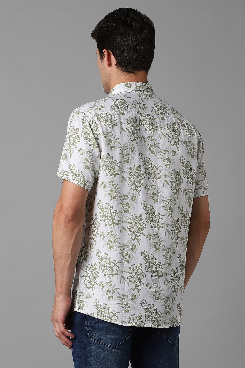 60889-men-white-slim-fit-print-half-sleeves-casual-shirt-white-1.jpg
