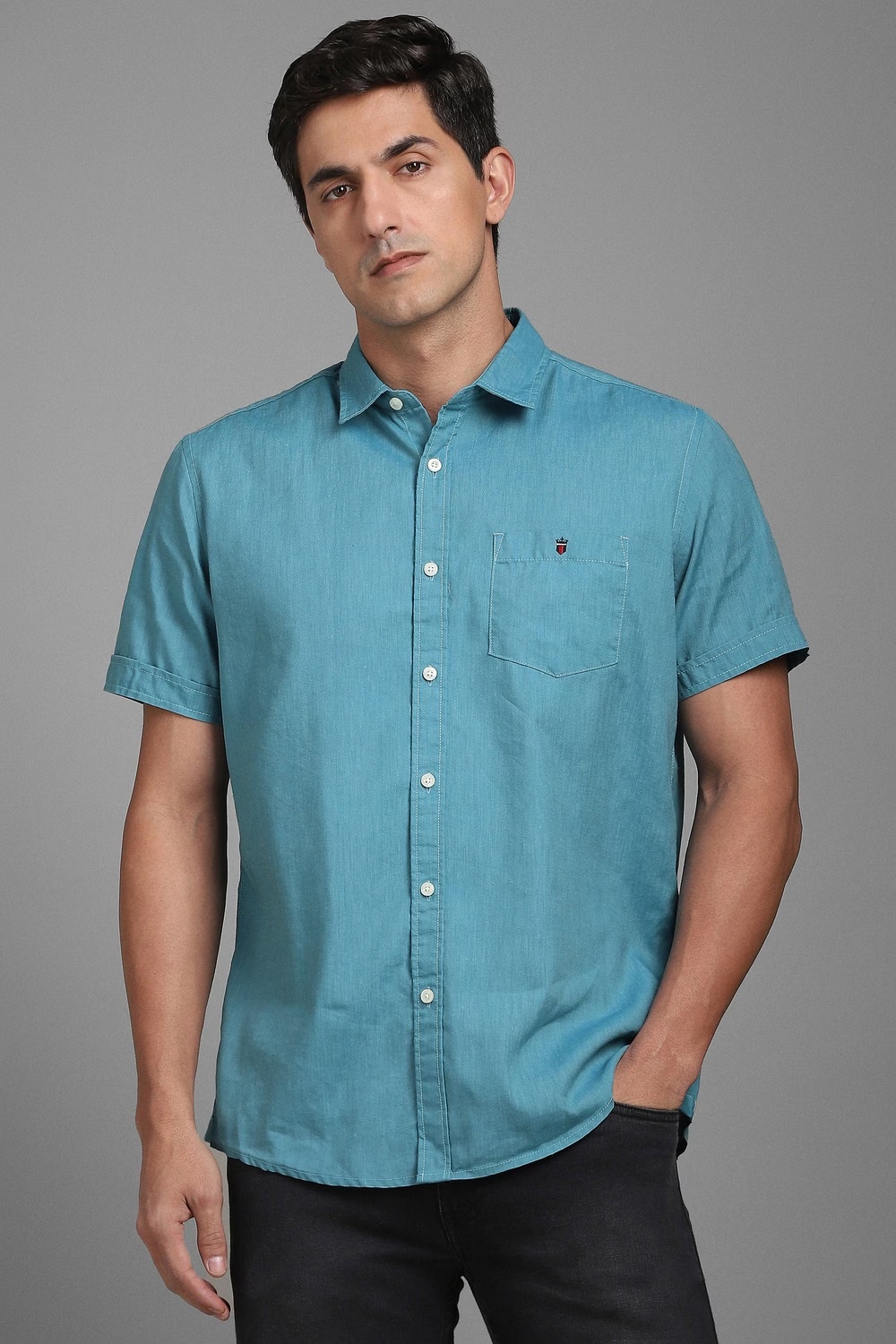 Men Blue Solid Half Sleeves Casual Shirt-Blue
