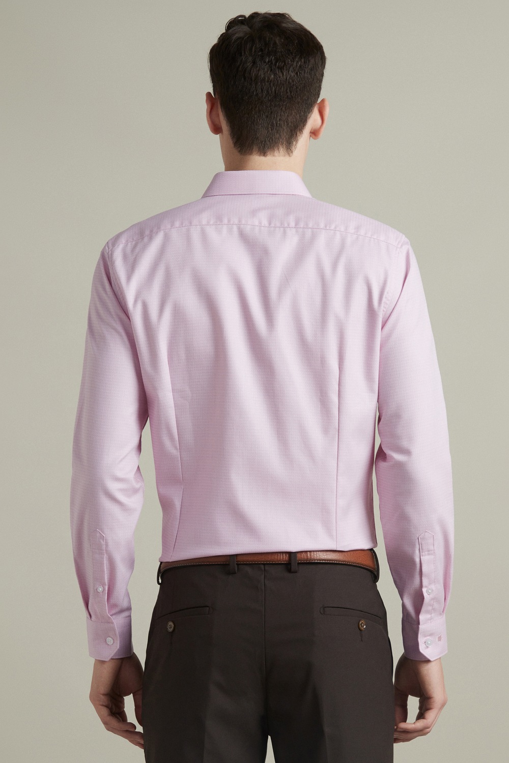61545-men-pink-slim-fit-textured-full-sleeves-formal-shirt-pink-1.jpg