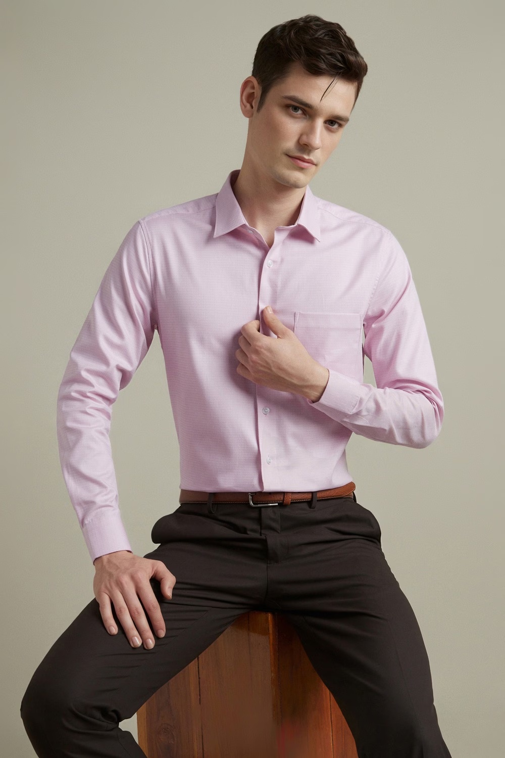 61545-men-pink-slim-fit-textured-full-sleeves-formal-shirt-pink-1.jpg