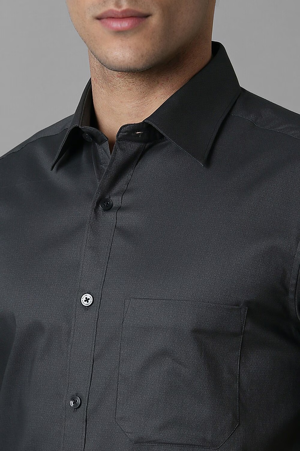 61582-men-grey-classic-fit-print-half-sleeves-casual-shirt-grey-1.jpg
